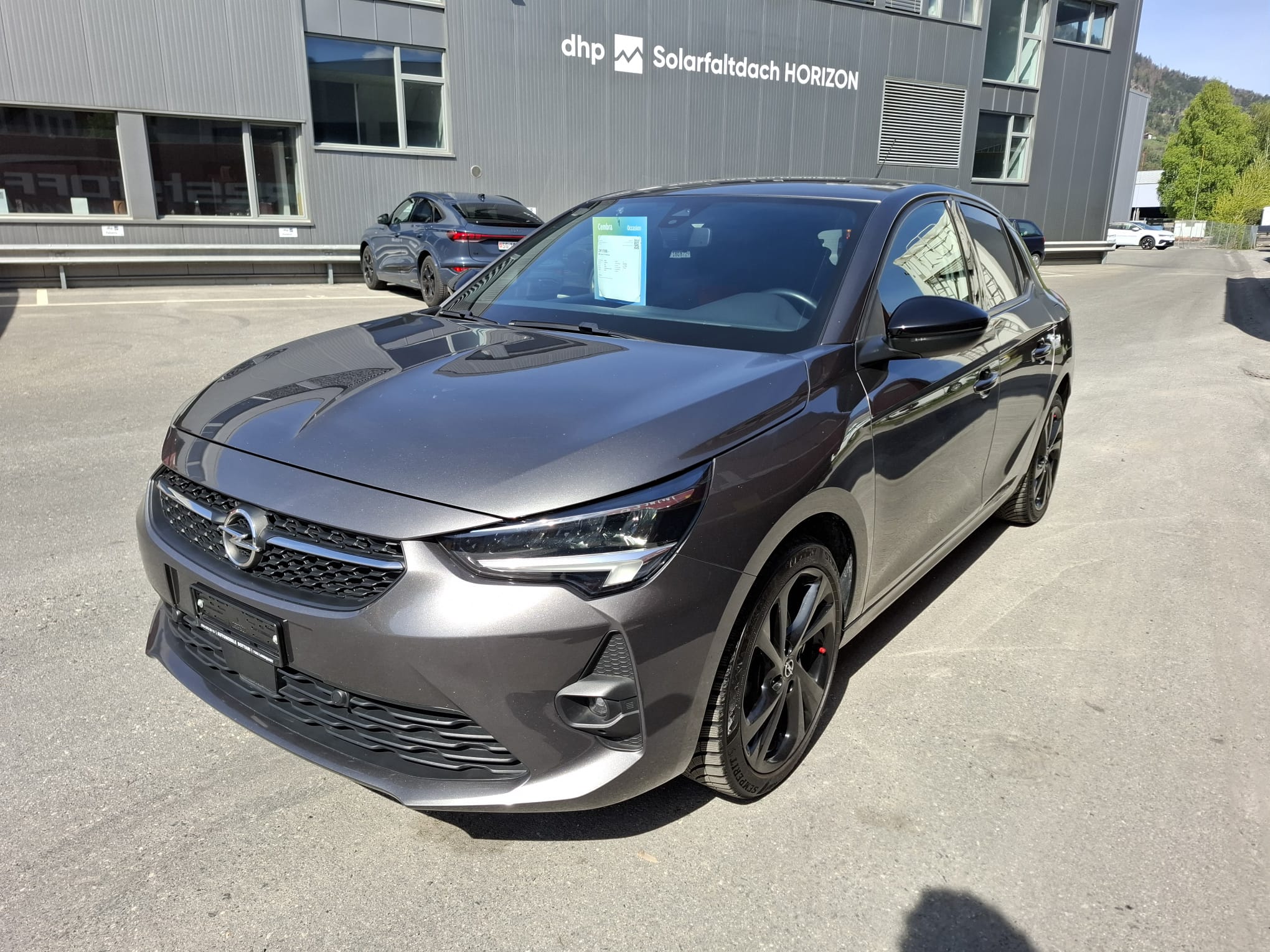 Car photo