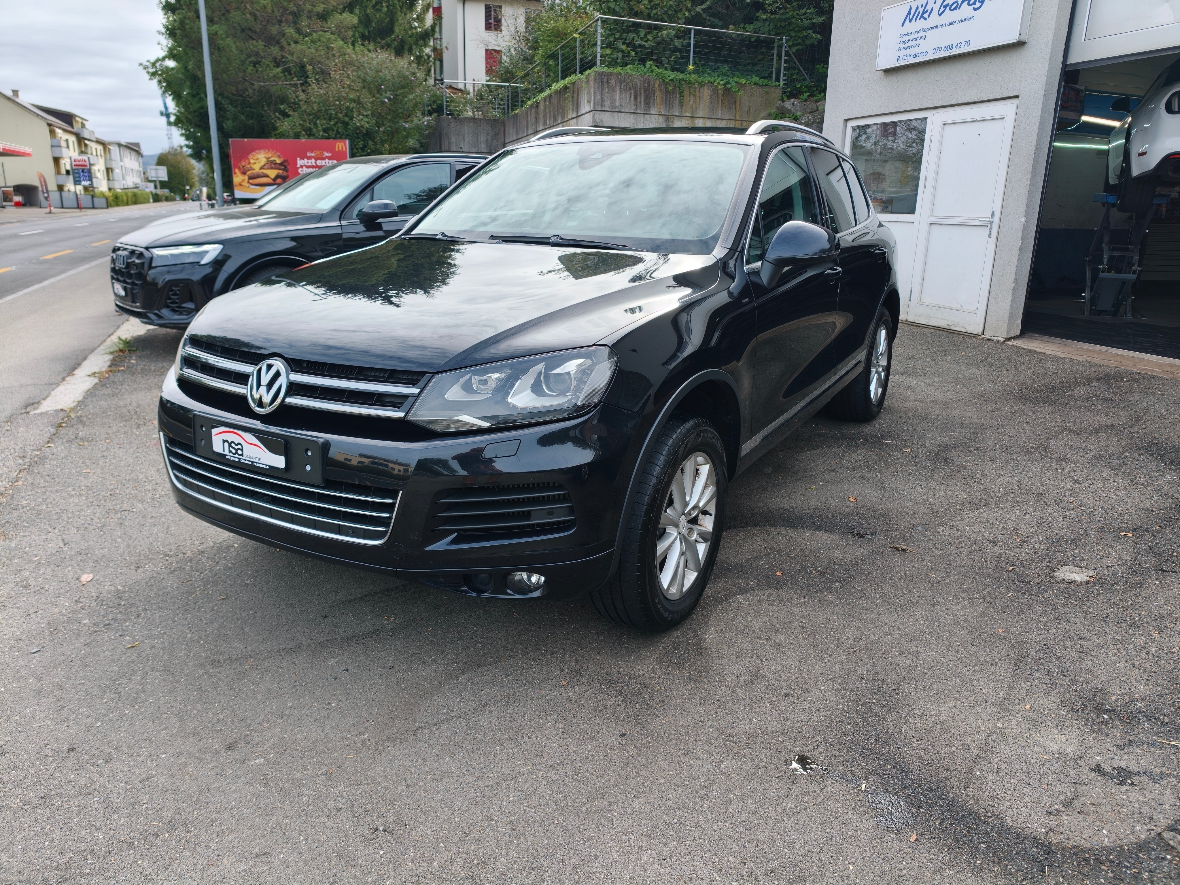 Car photo