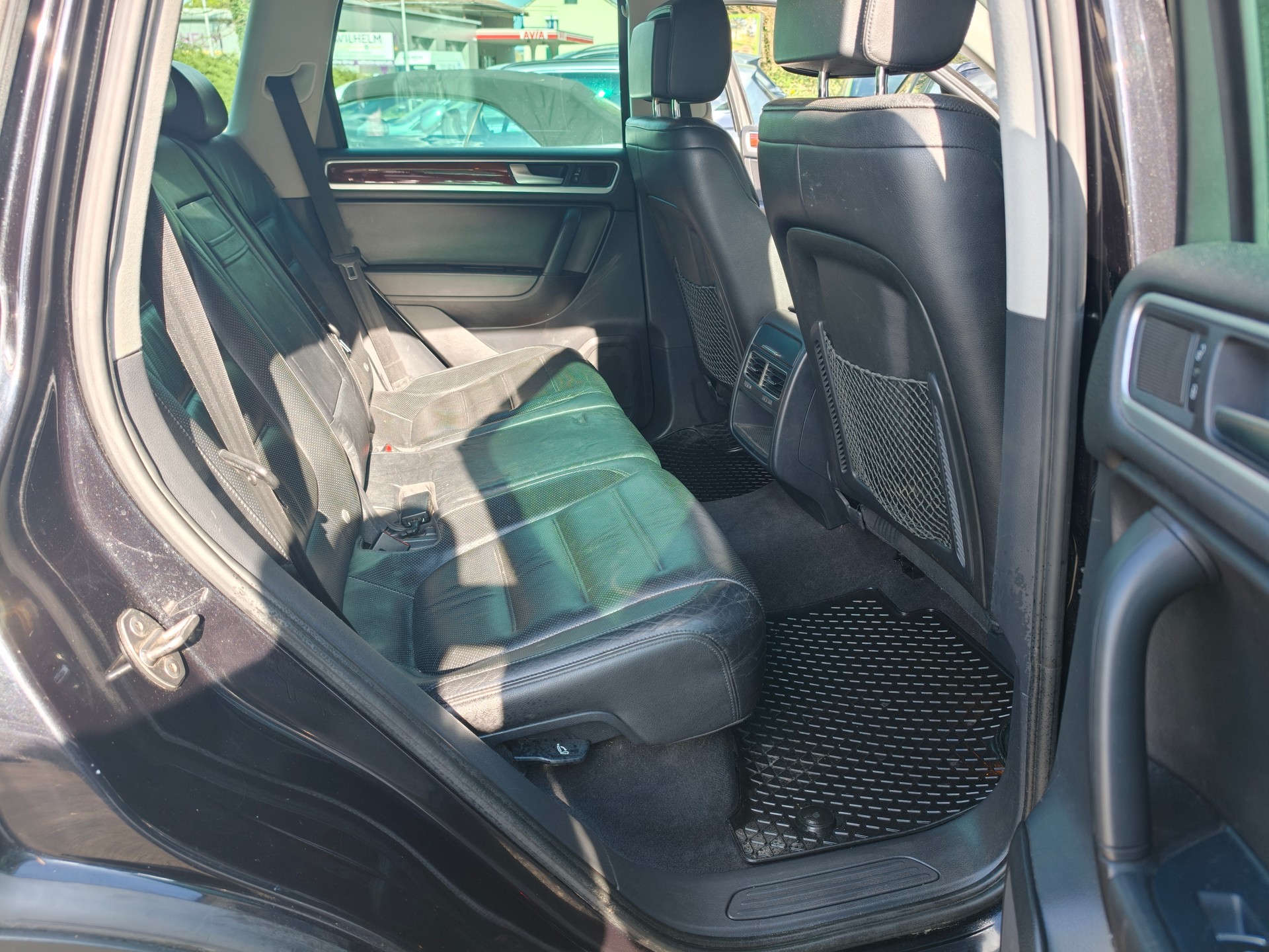 VW Touareg 3.0 TDI BlueMotion Technology Tiptronic-image-8