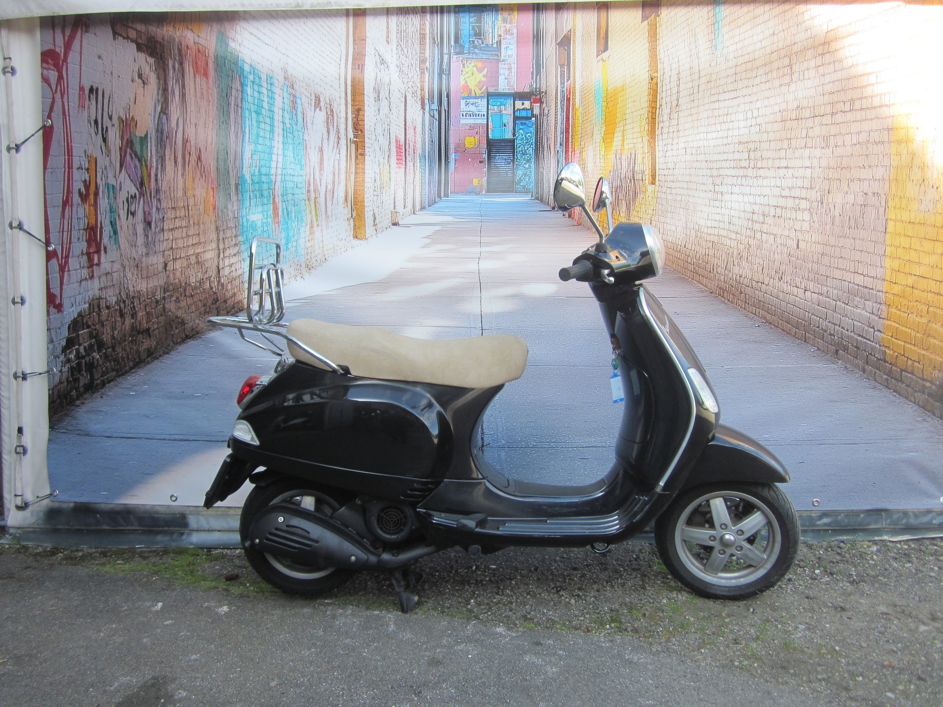 PIAGGIO Vespa 125 LX4