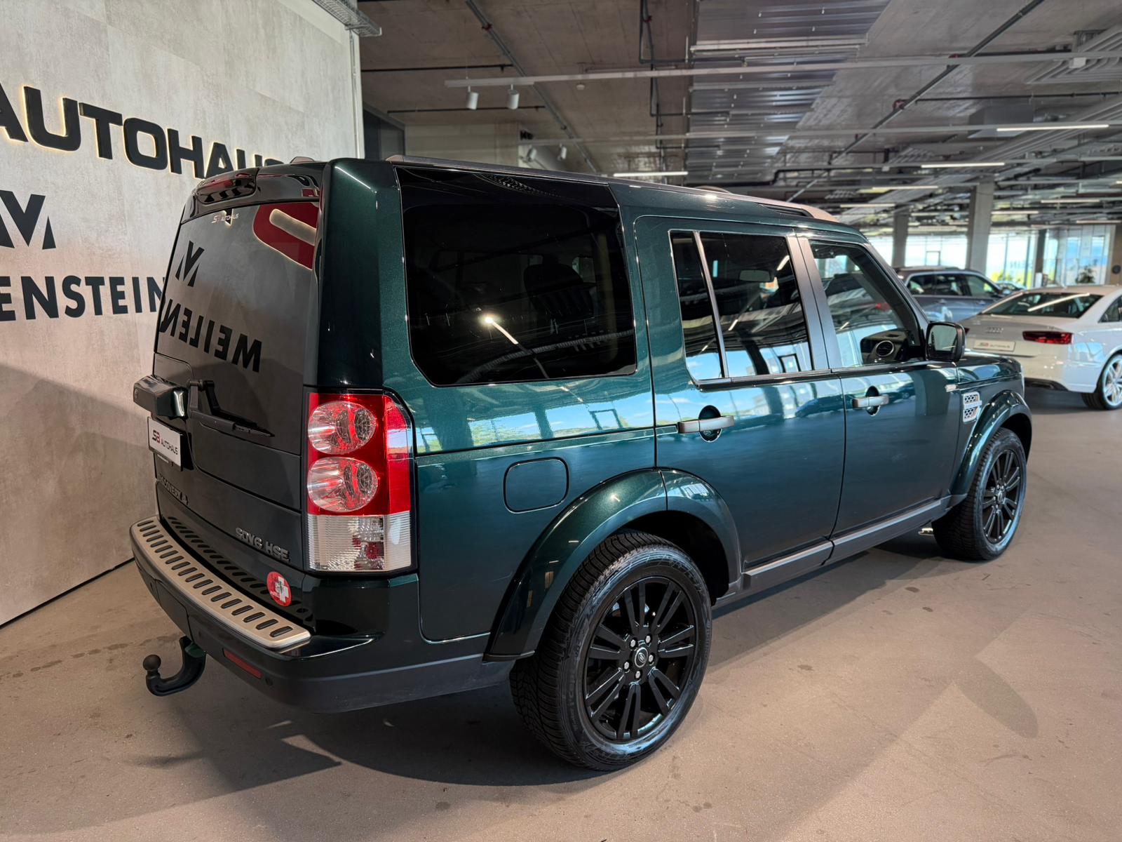 LAND ROVER Discovery 3.0 SDV6 HSE Automatic-image-6