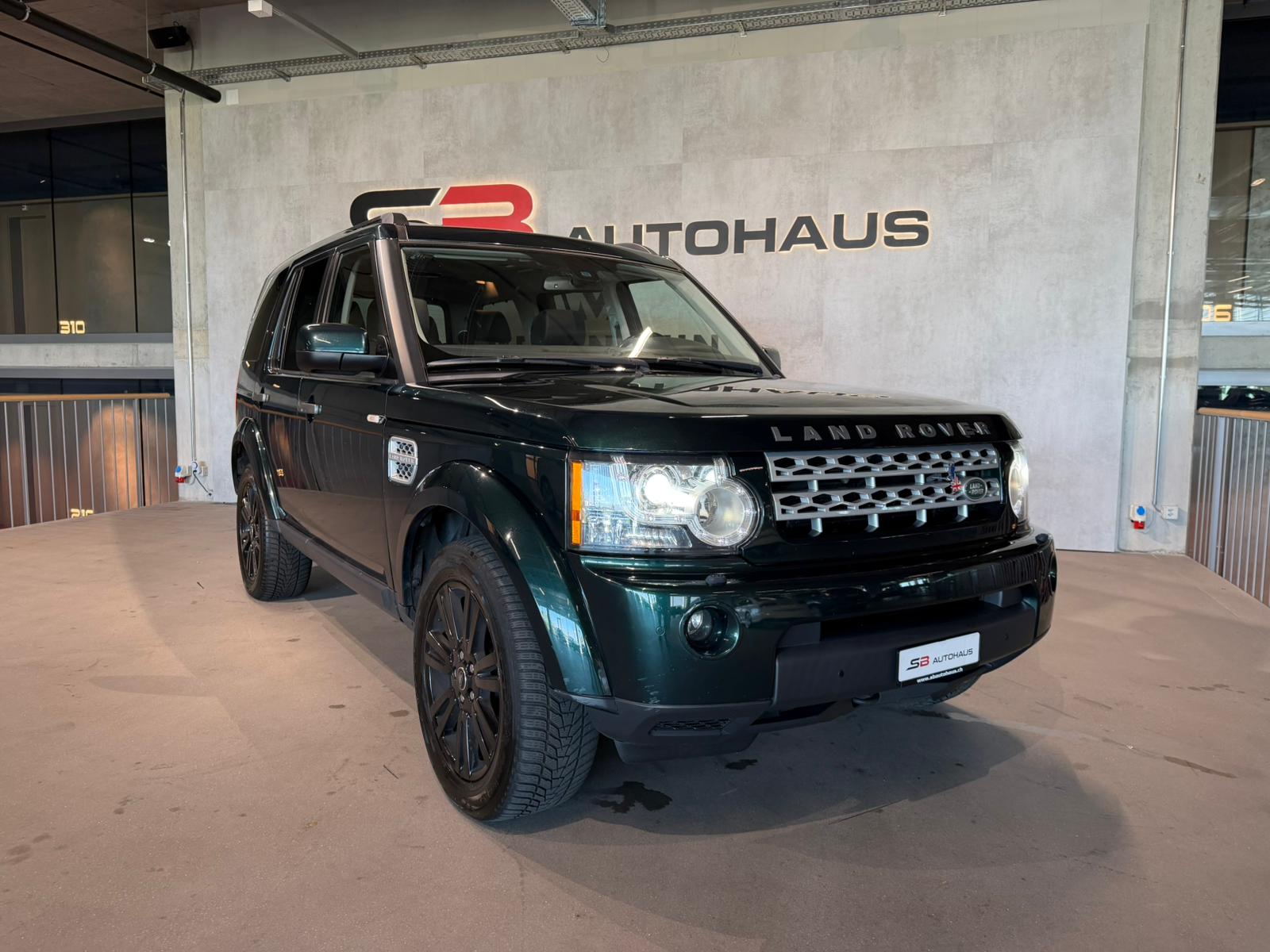 LAND ROVER Discovery 3.0 SDV6 HSE Automatic-image-2
