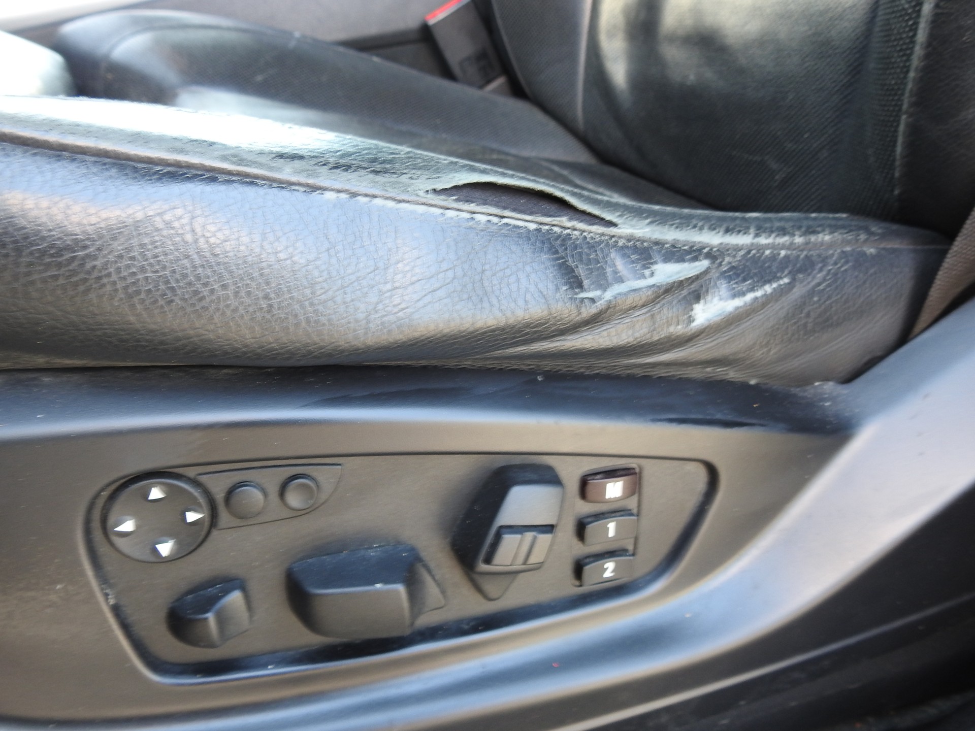 BMW X5 xDrive 48i (4.8i) Steptronic-image-15