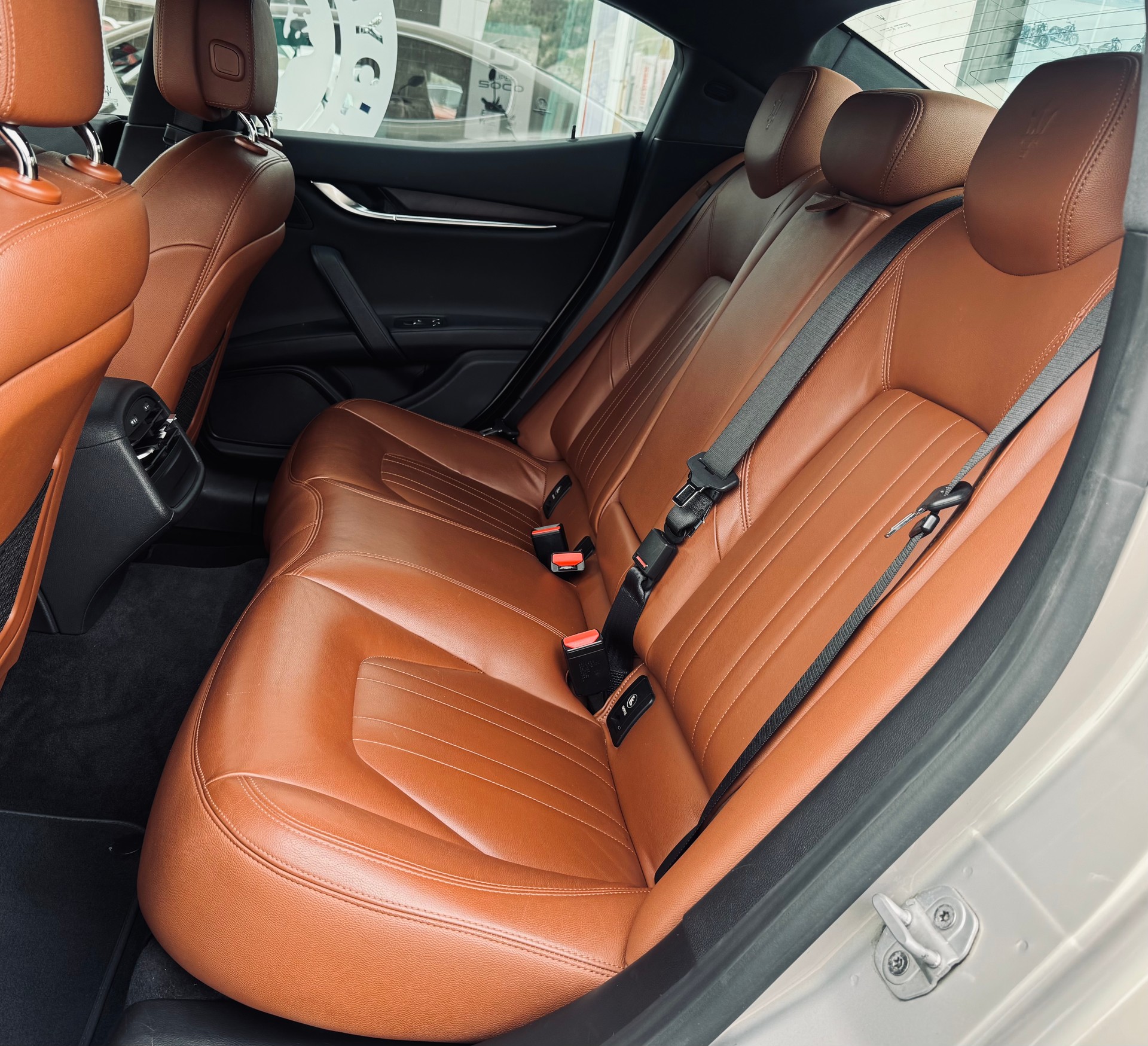 MASERATI Ghibli S Q4 3.0 V6 *Facelift*-image-8