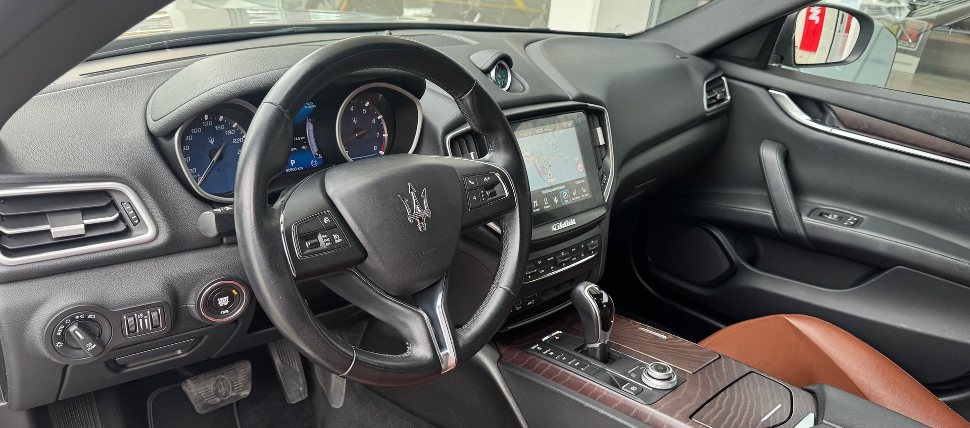 MASERATI Ghibli S Q4 3.0 V6 *Facelift*-image-6
