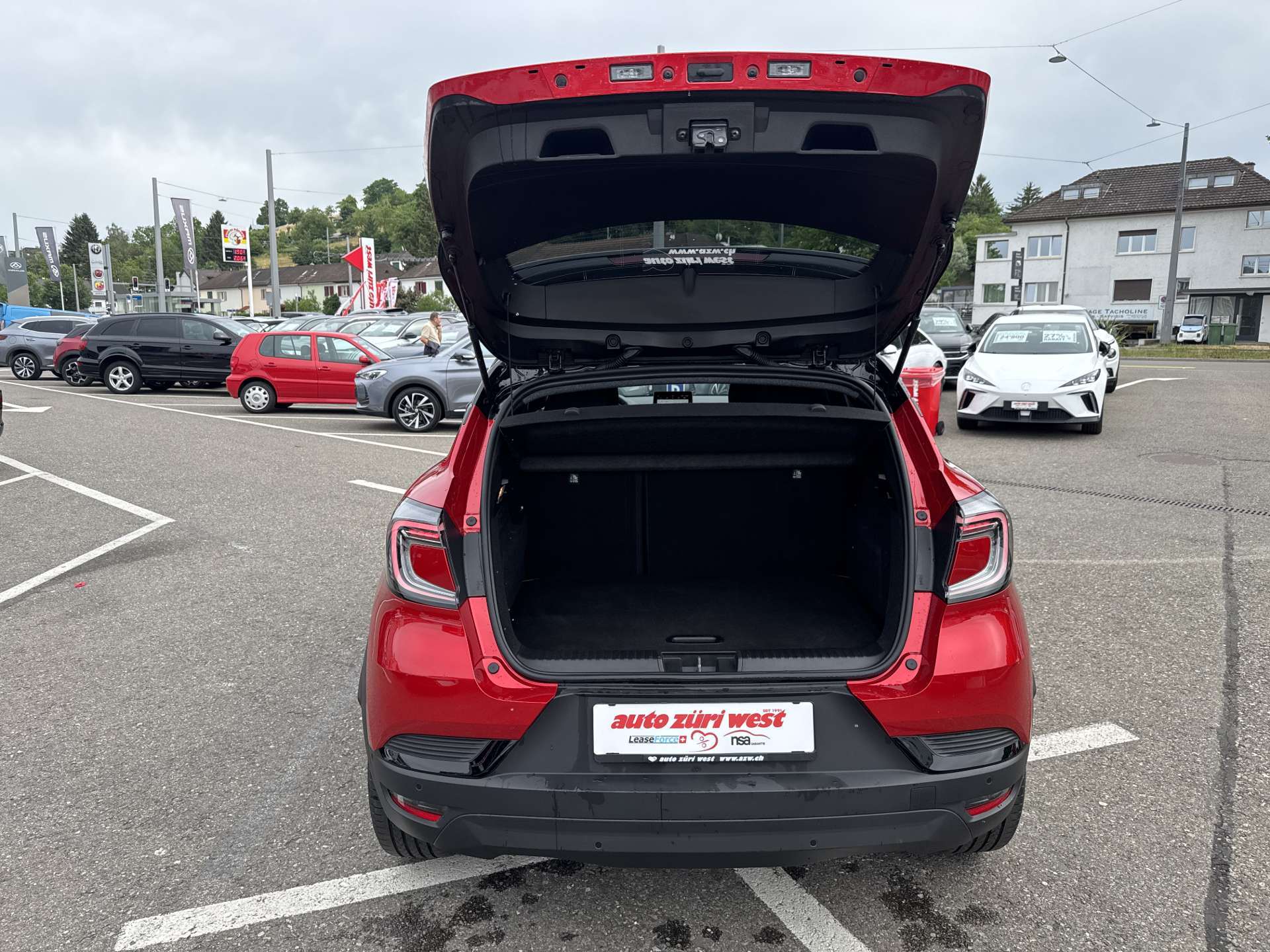 RENAULT Captur 1.8 E-Tech 160 Techno DHT-Automat-image-7