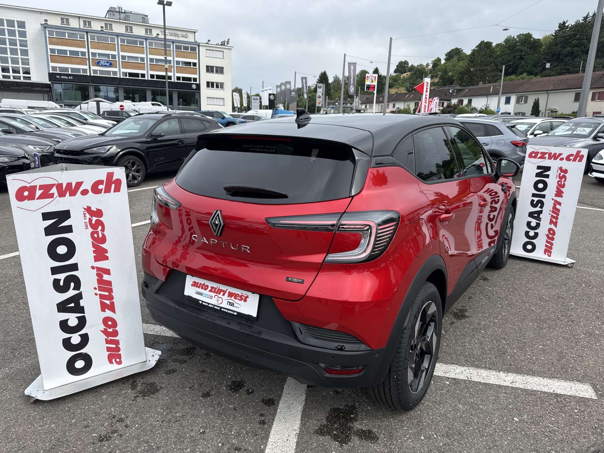 RENAULT Captur 1.8 E-Tech 160 Techno DHT-Automat-image-2