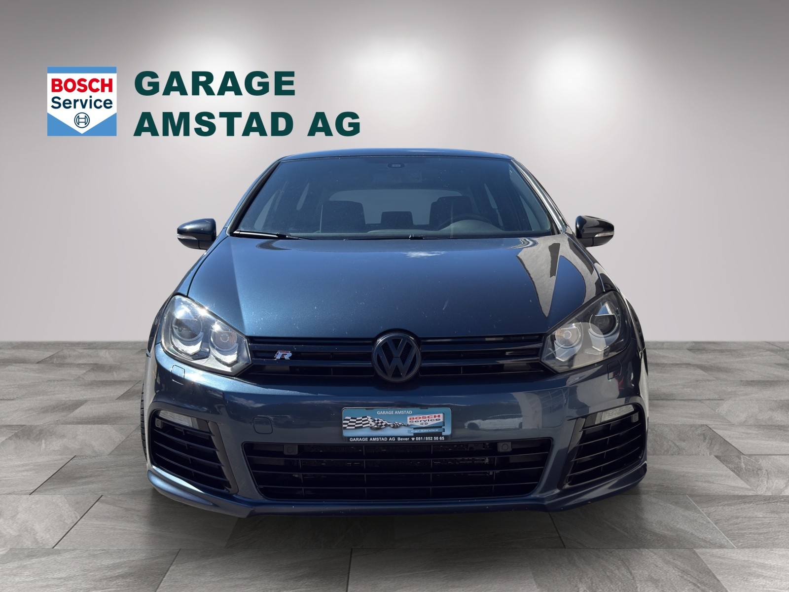 VW Golf 2.0 TSI R 4Motion-image-1