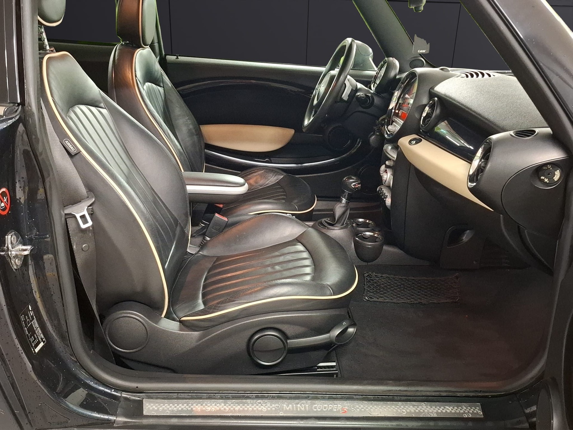 MINI Cooper S Steptronic-image-9