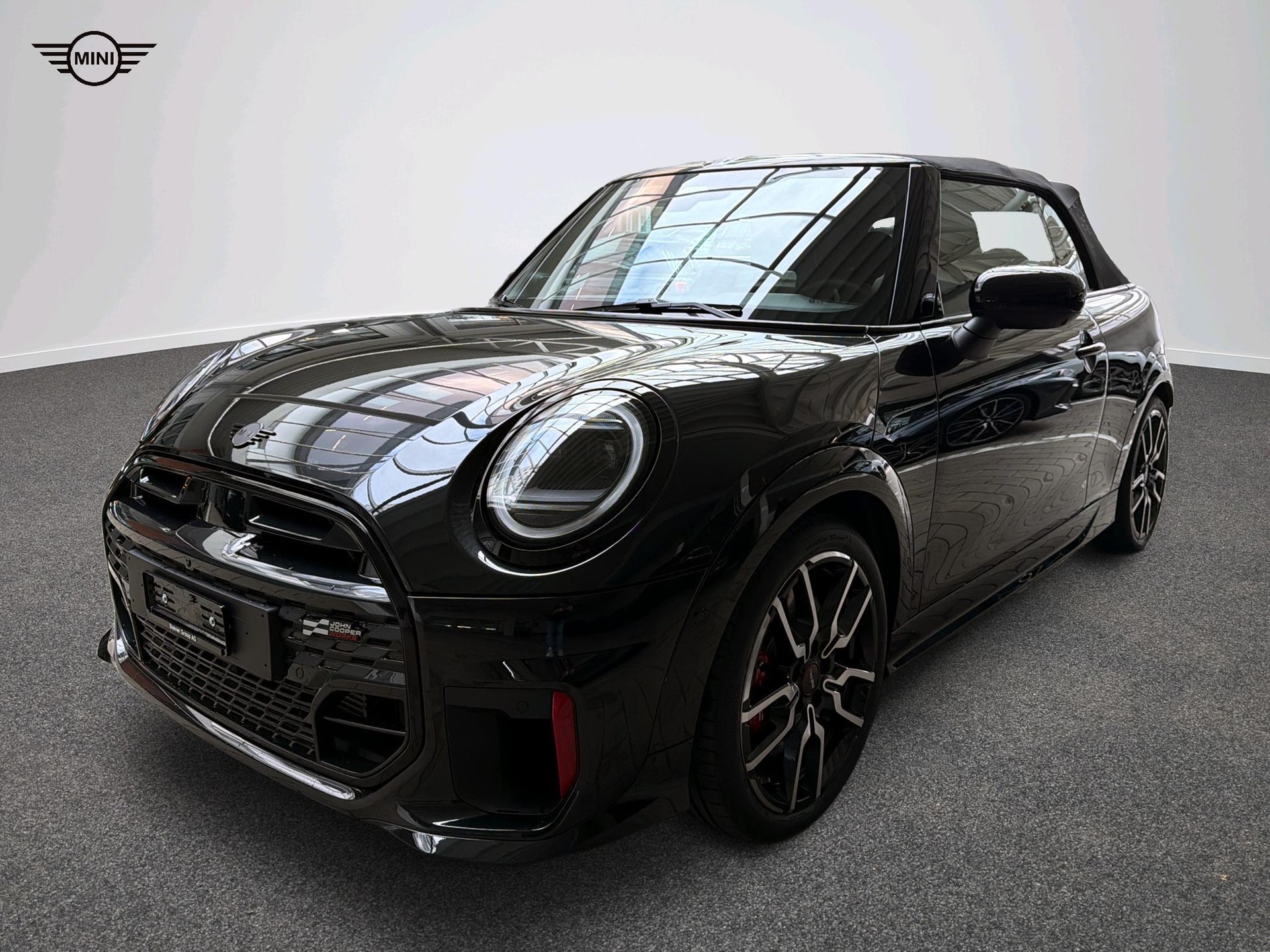 MINI John Cooper Works Cabrio-image-0