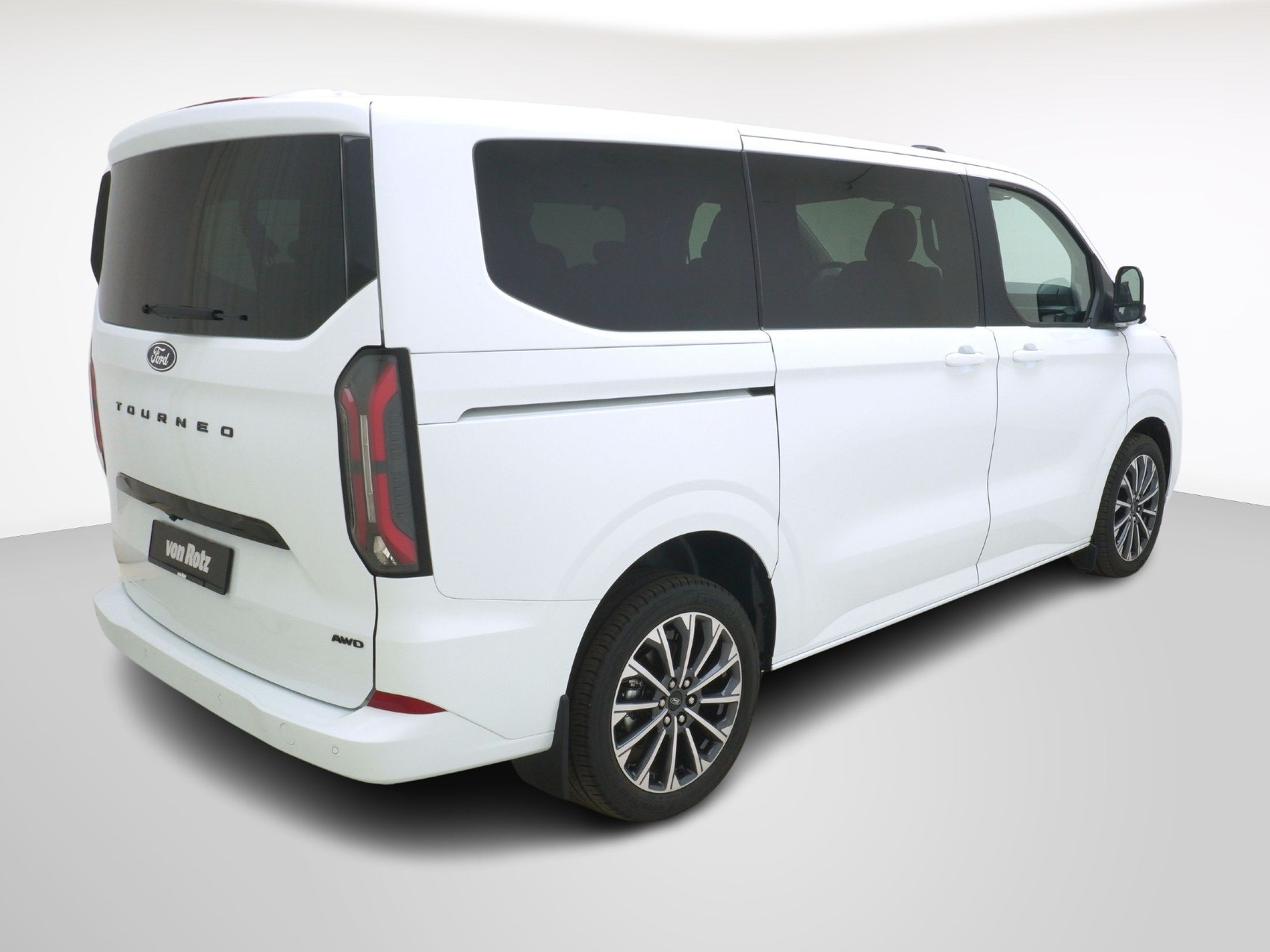 FORD Tourneo Custom 320 L1 2.0 TDCI 4x4 Titanium X-image-5