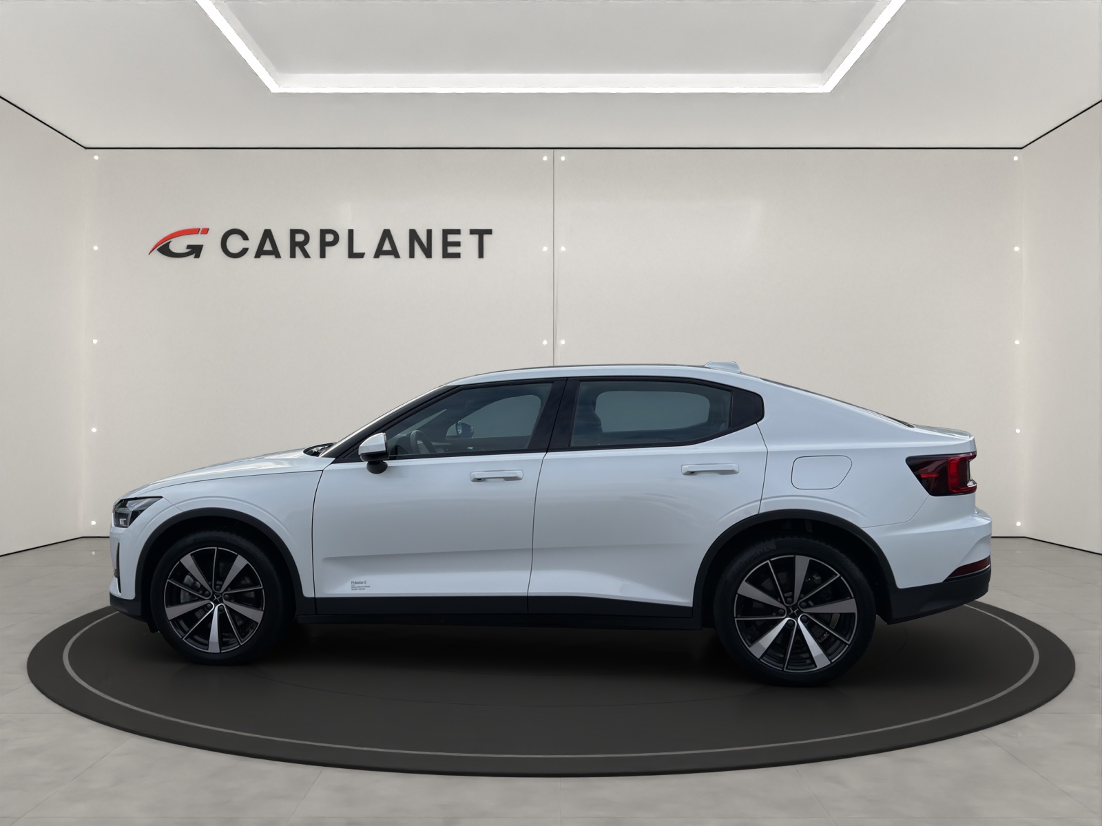 POLESTAR 2 Long Range Dual Motor-image-1