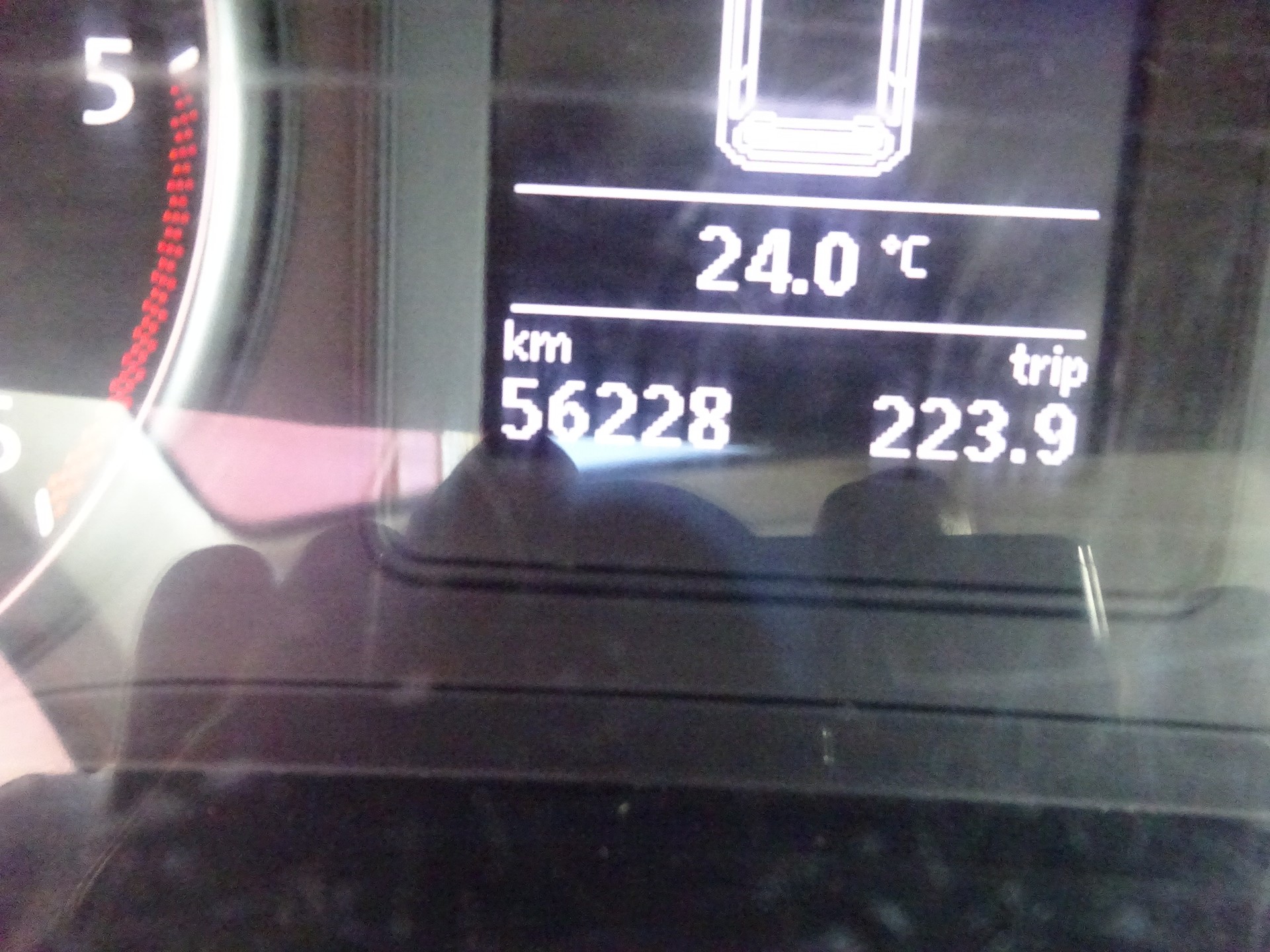 VW Caddy 2.0TDI 4Motion BlueMotion Technology DSG-image-13