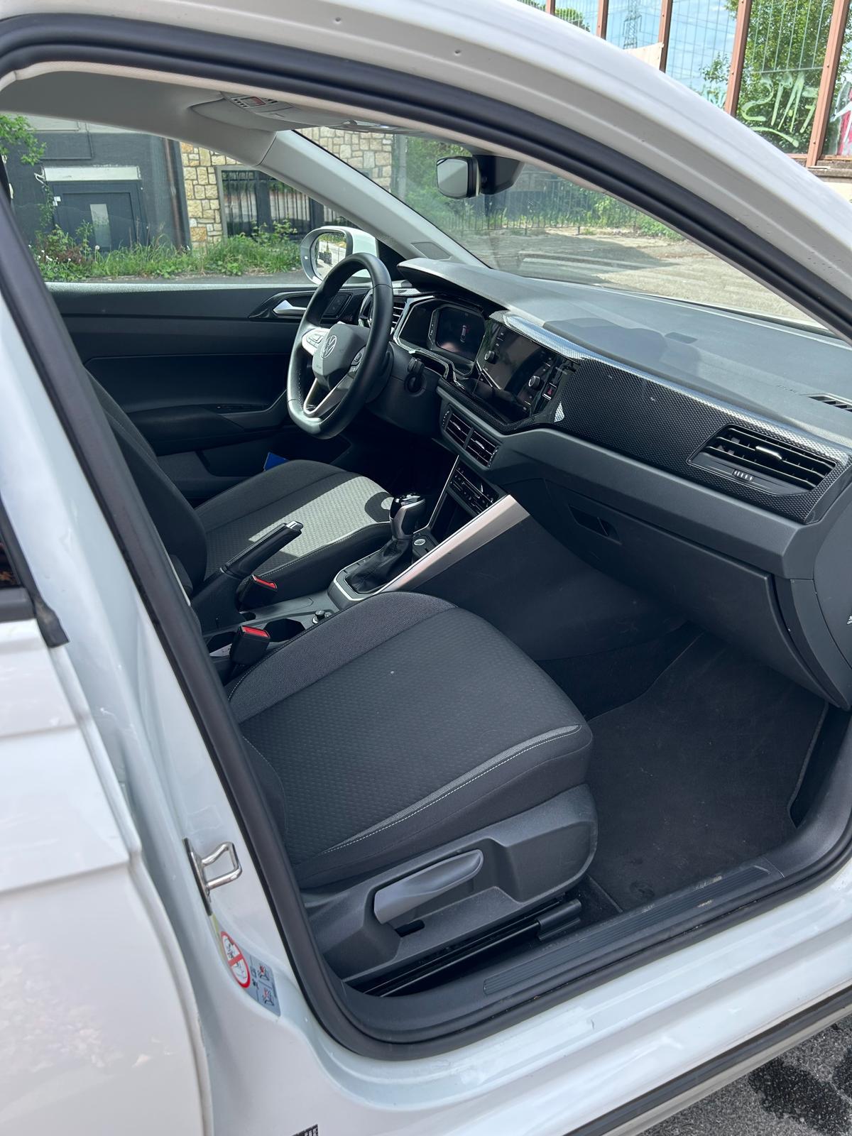 VW 1.0 TSI 75 Edition DSG-image-1