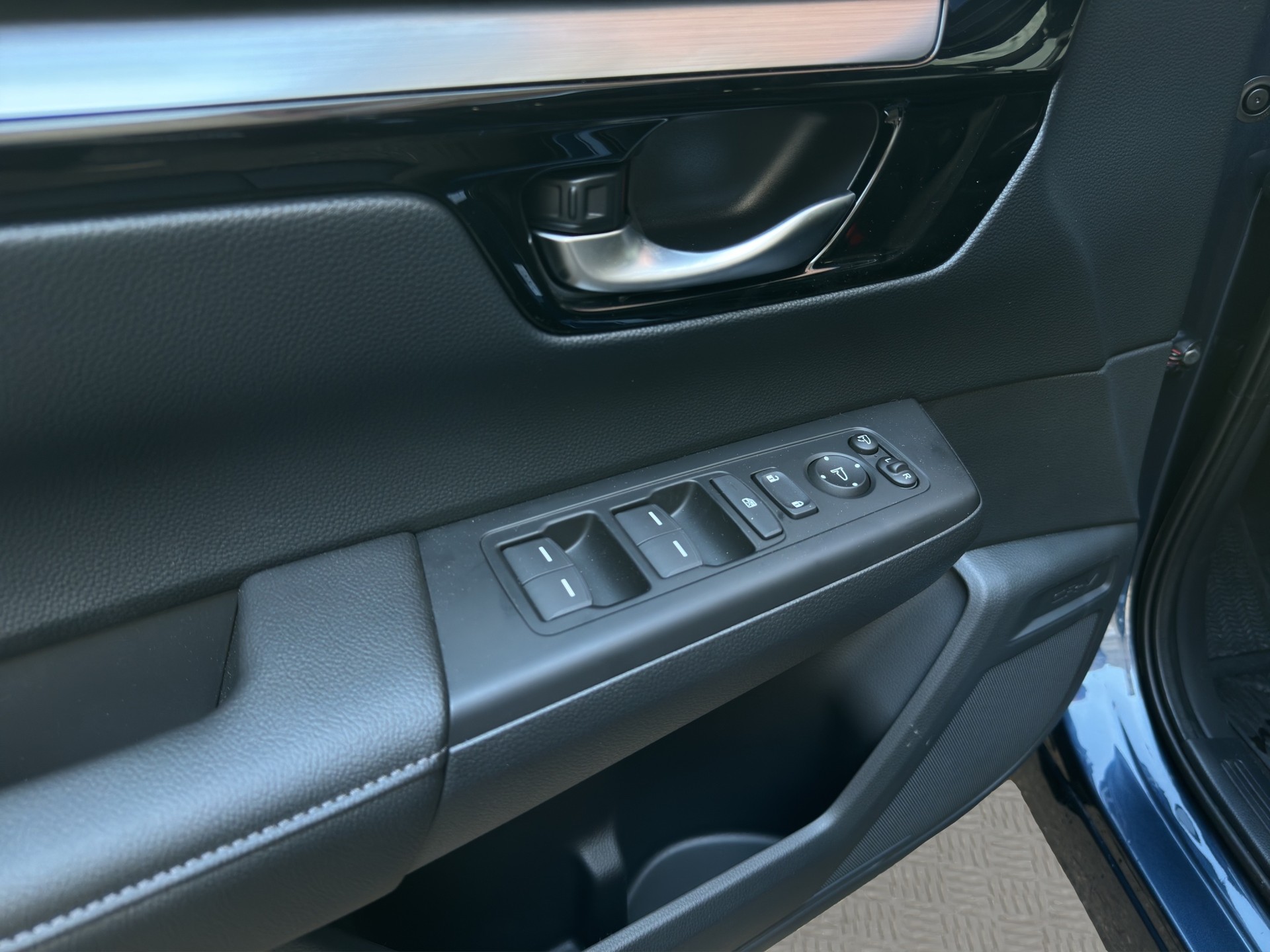 HONDA CR-V 2.0 i-MMD Elegance 4WD-image-13