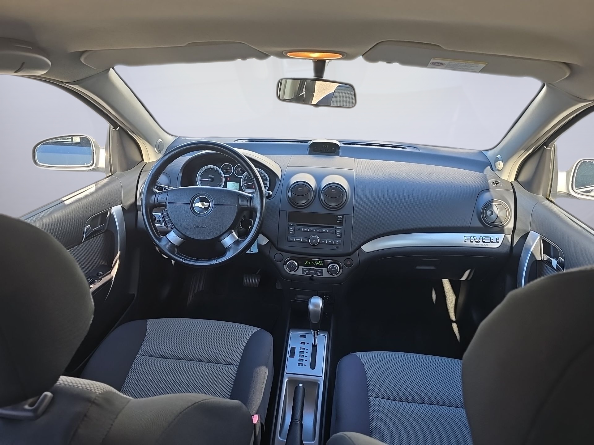 CHEVROLET Aveo 1.4 LT Automatic-image-9