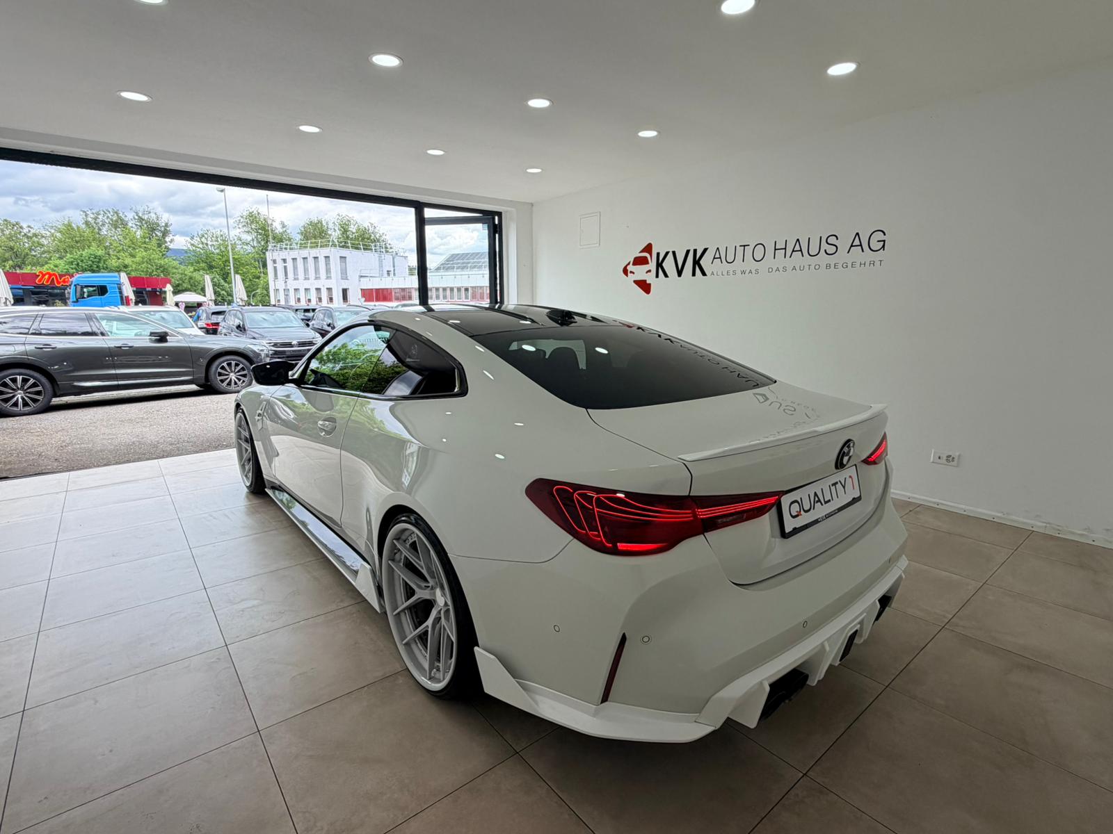 BMW M4 Coupé Competition*Widebody Barracuda*-image-4