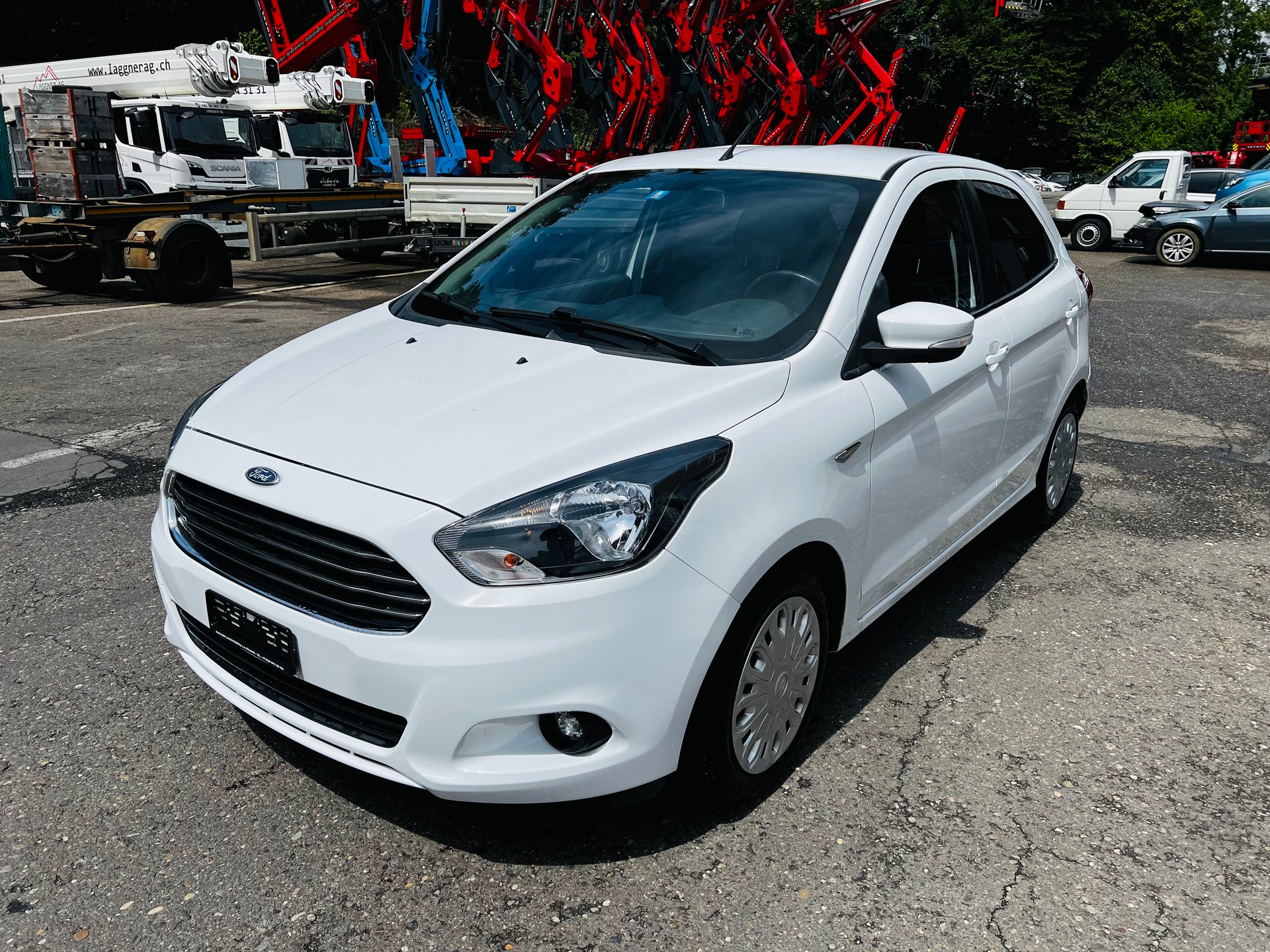 FORD KA+ 1.2 Ti-VCT White Edition-image-0
