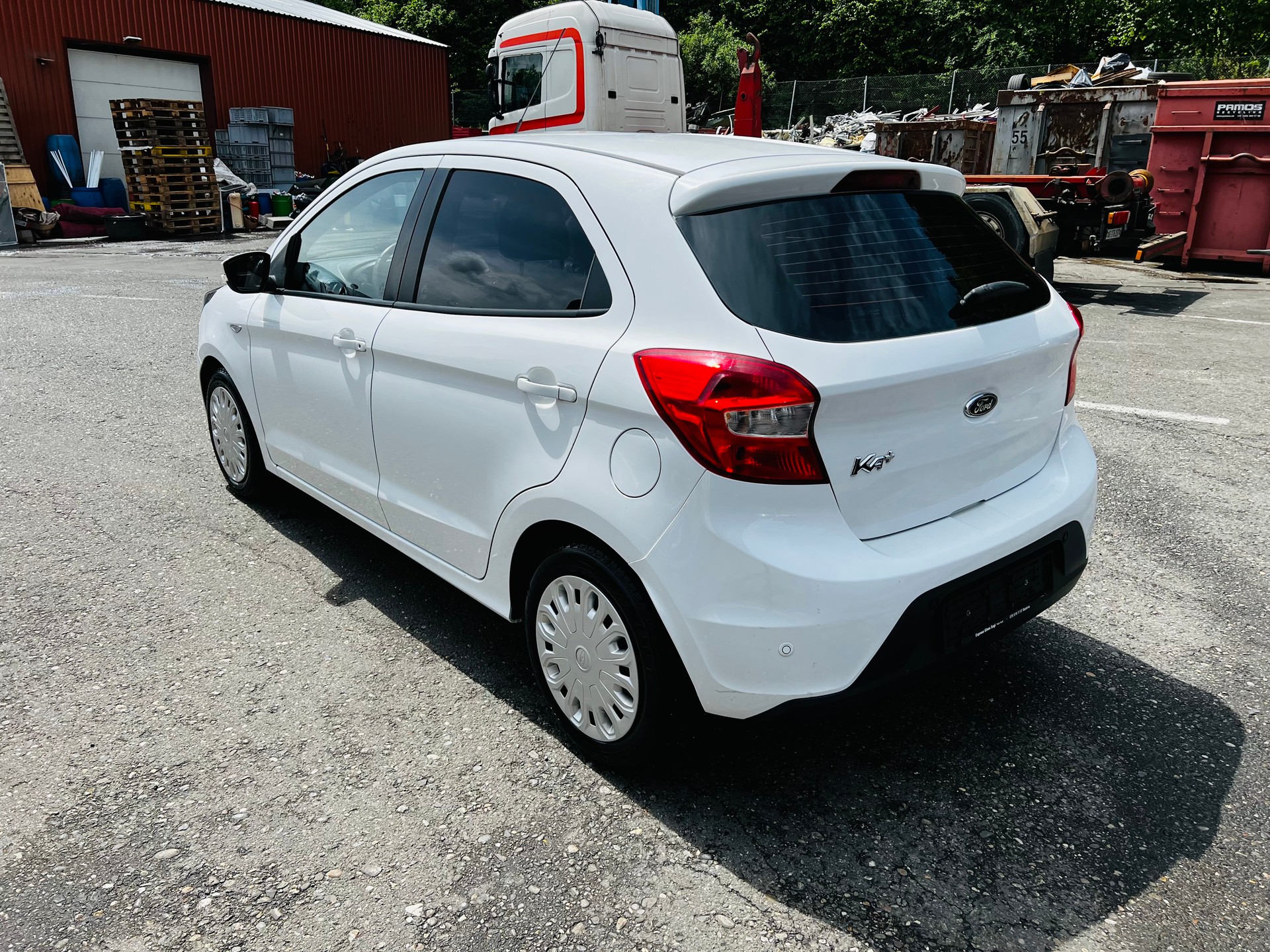 FORD KA+ 1.2 Ti-VCT White Edition-image-5