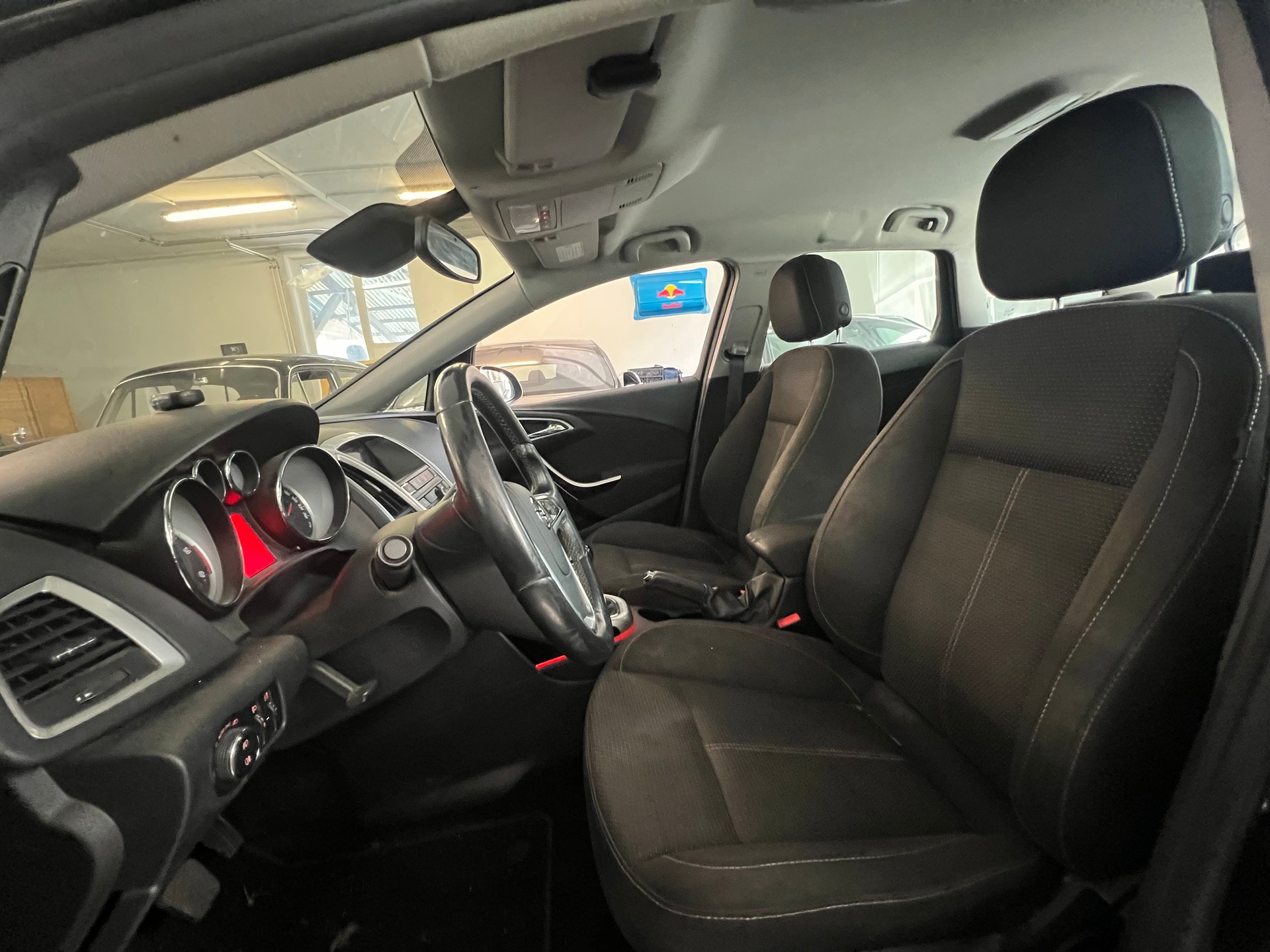 OPEL Astra SportsTourer 2.0 CDTi Sport-image-6