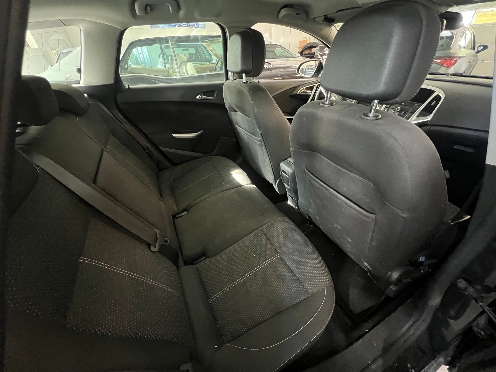 OPEL Astra SportsTourer 2.0 CDTi Sport-image-11