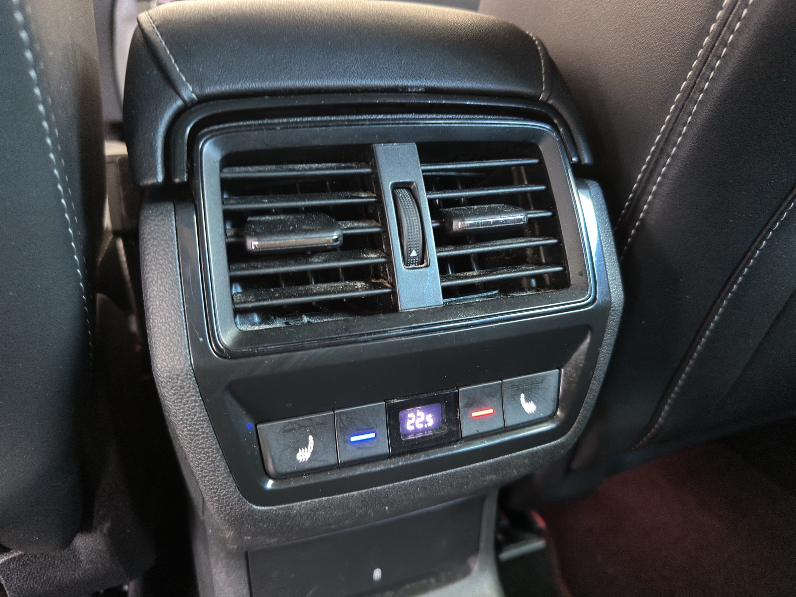 SKODA Kodiaq 2.0 TSI 4x4 SportLine-image-15