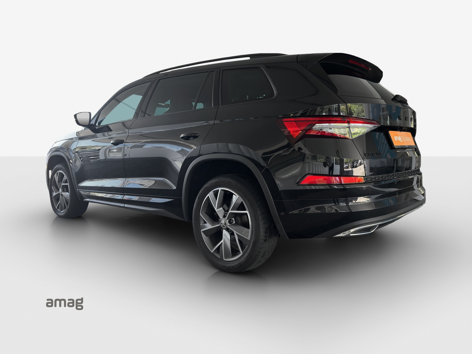 SKODA Kodiaq 2.0 TSI 4x4 SportLine-showroom-element-2