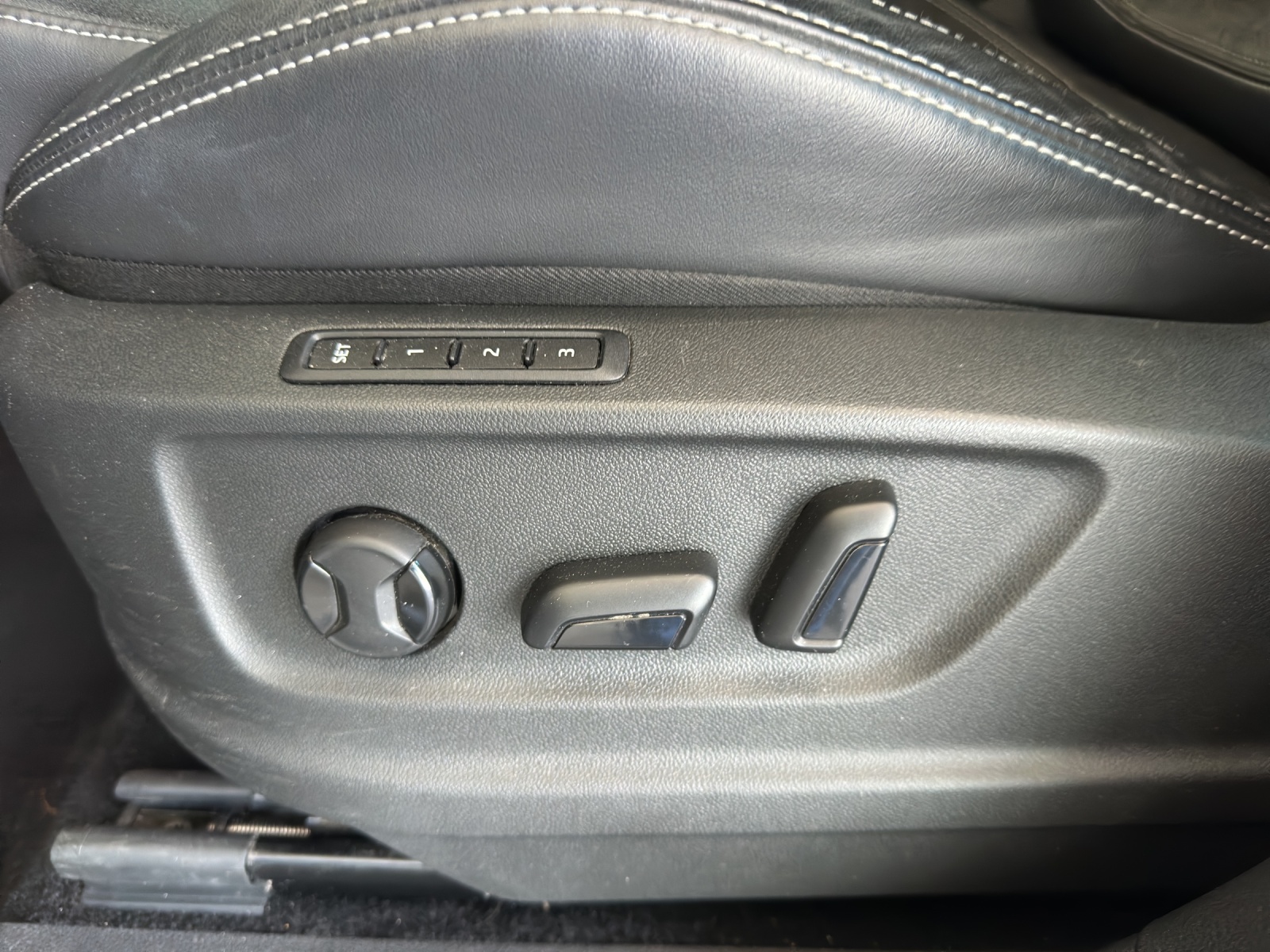 SKODA Kodiaq 2.0 TSI 4x4 SportLine-image-14