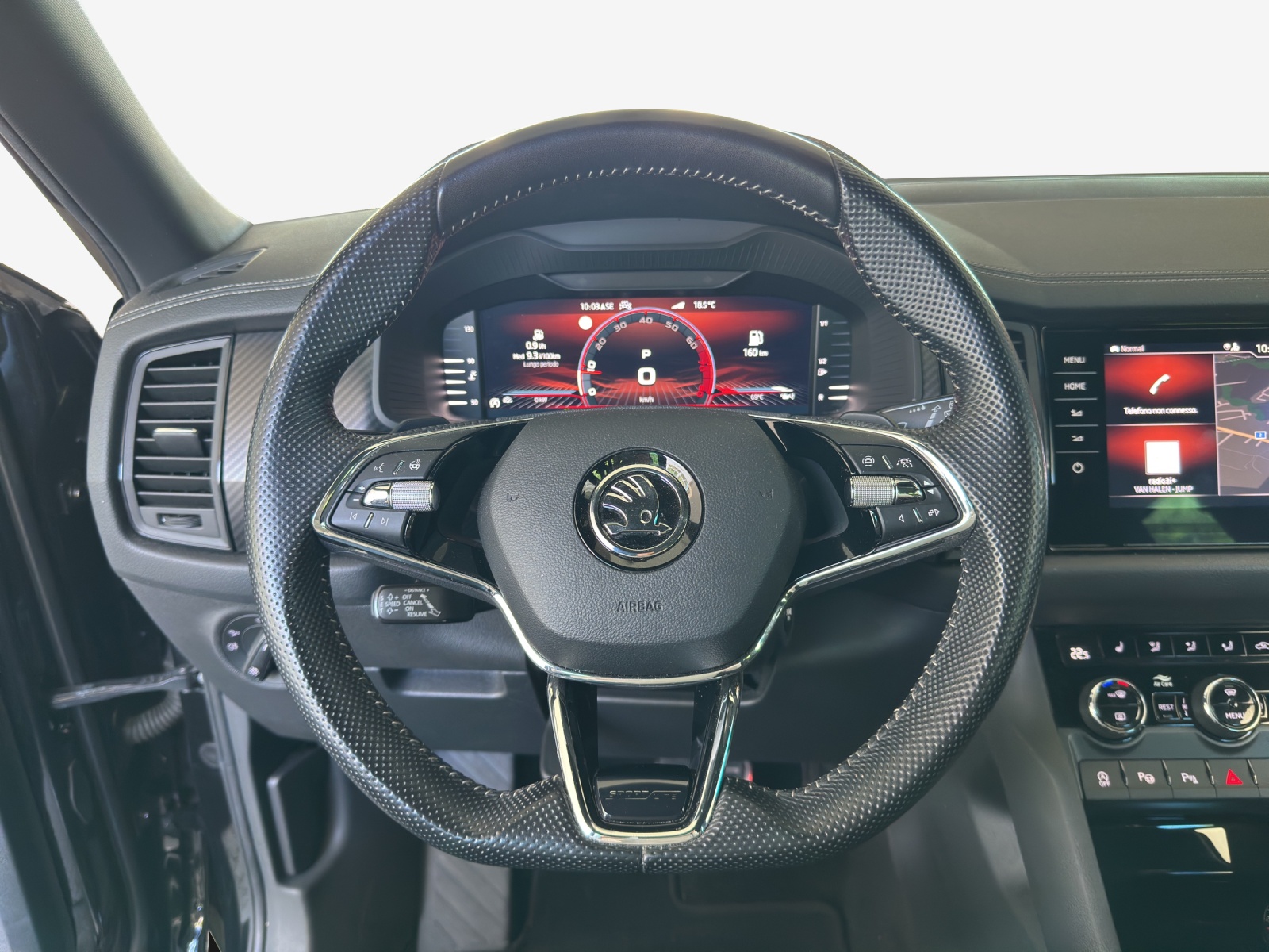 SKODA Kodiaq 2.0 TSI 4x4 SportLine-image-9