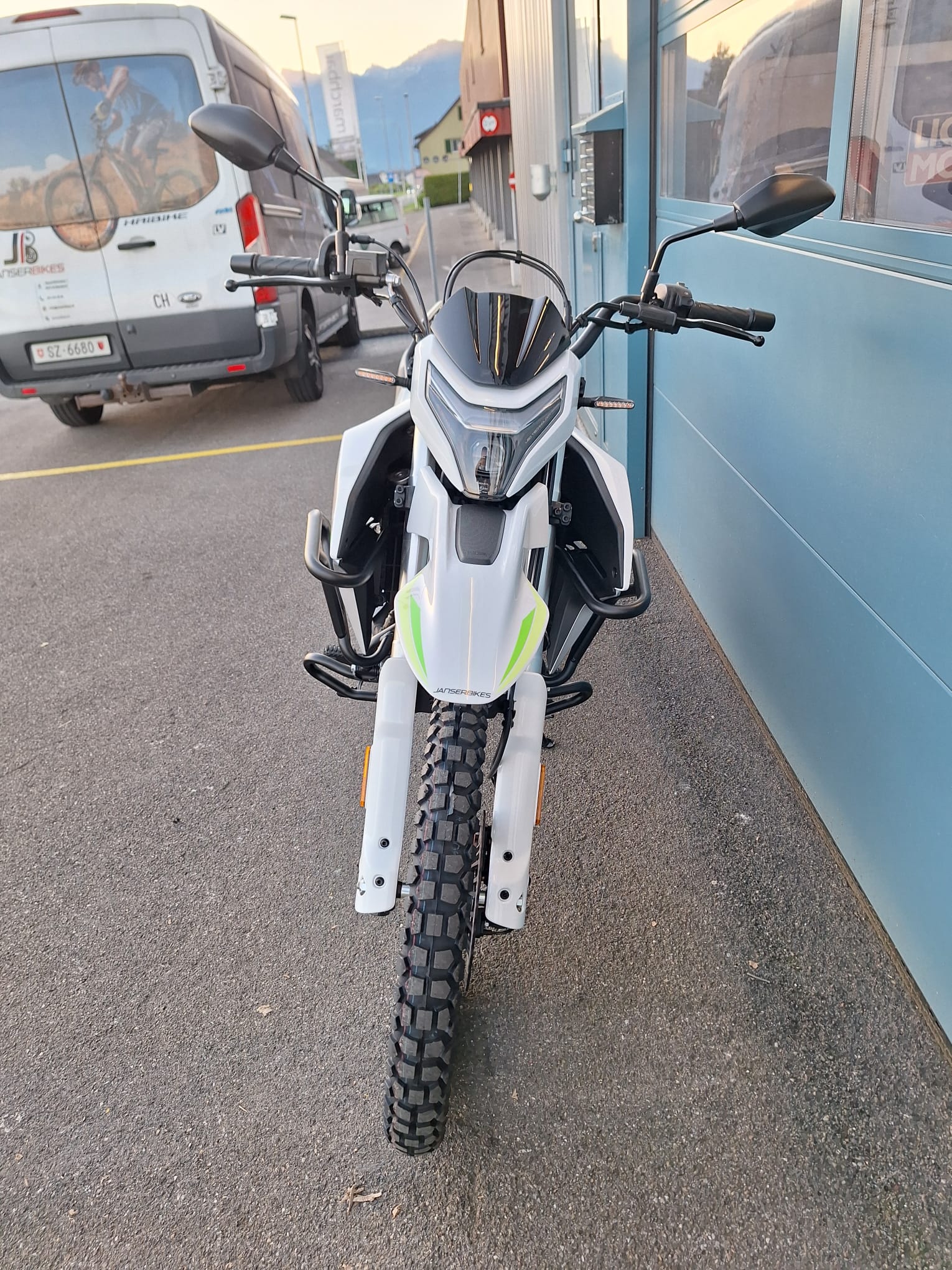CF MOTO Dual 250-image-2