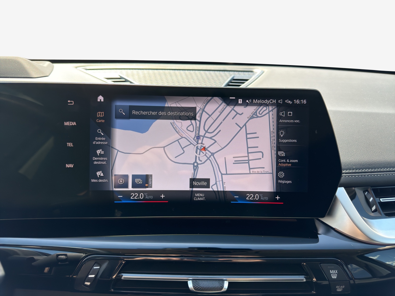 BMW X1 xDrive 23i 48V xLine-image-14