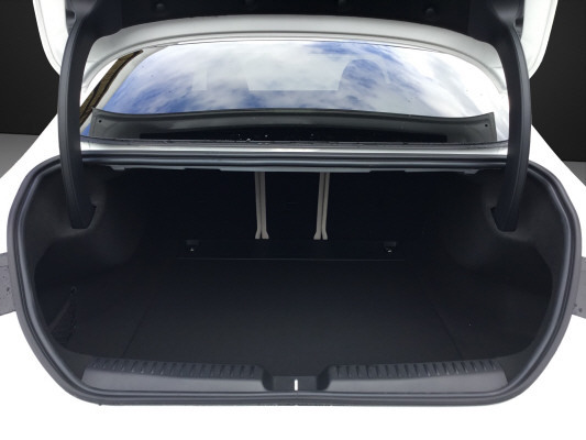 MERCEDES-BENZ CLA 200 8G-DCT 4Matic-image-11