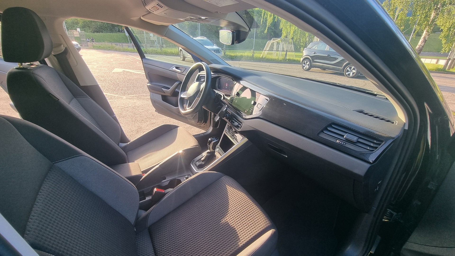 VW 1.5 TSI 75 Edition DSG-image-2