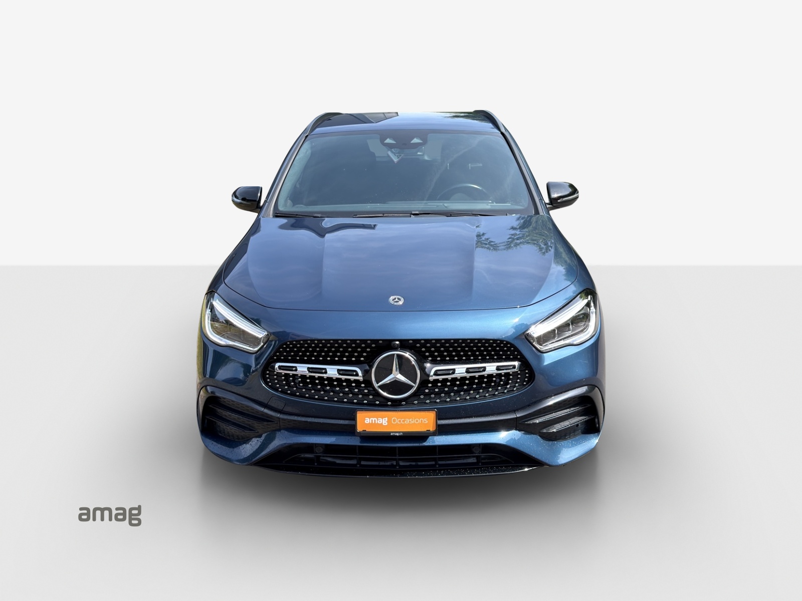 MERCEDES-BENZ GLA 250 4Matic AMG Line 8G-DCT-image-6