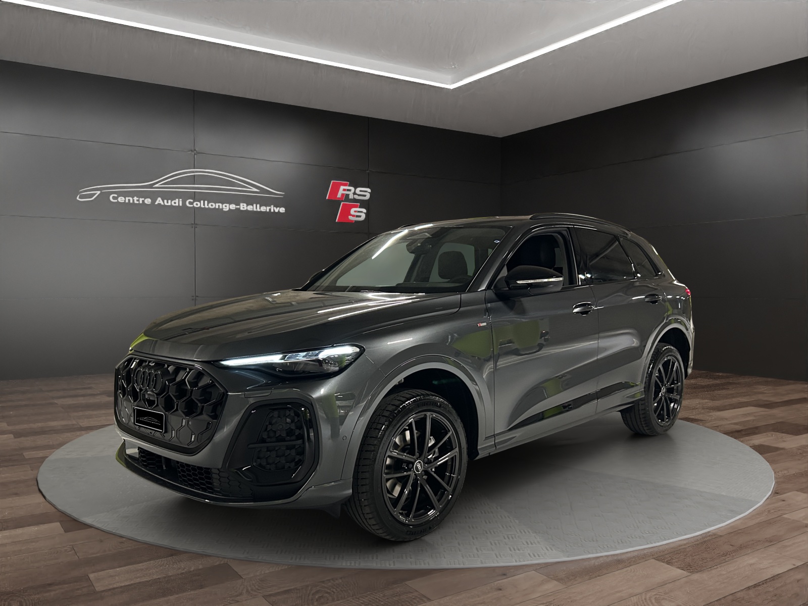 AUDI Q5 TFSI quatto 150 kW S-tronic-image-0