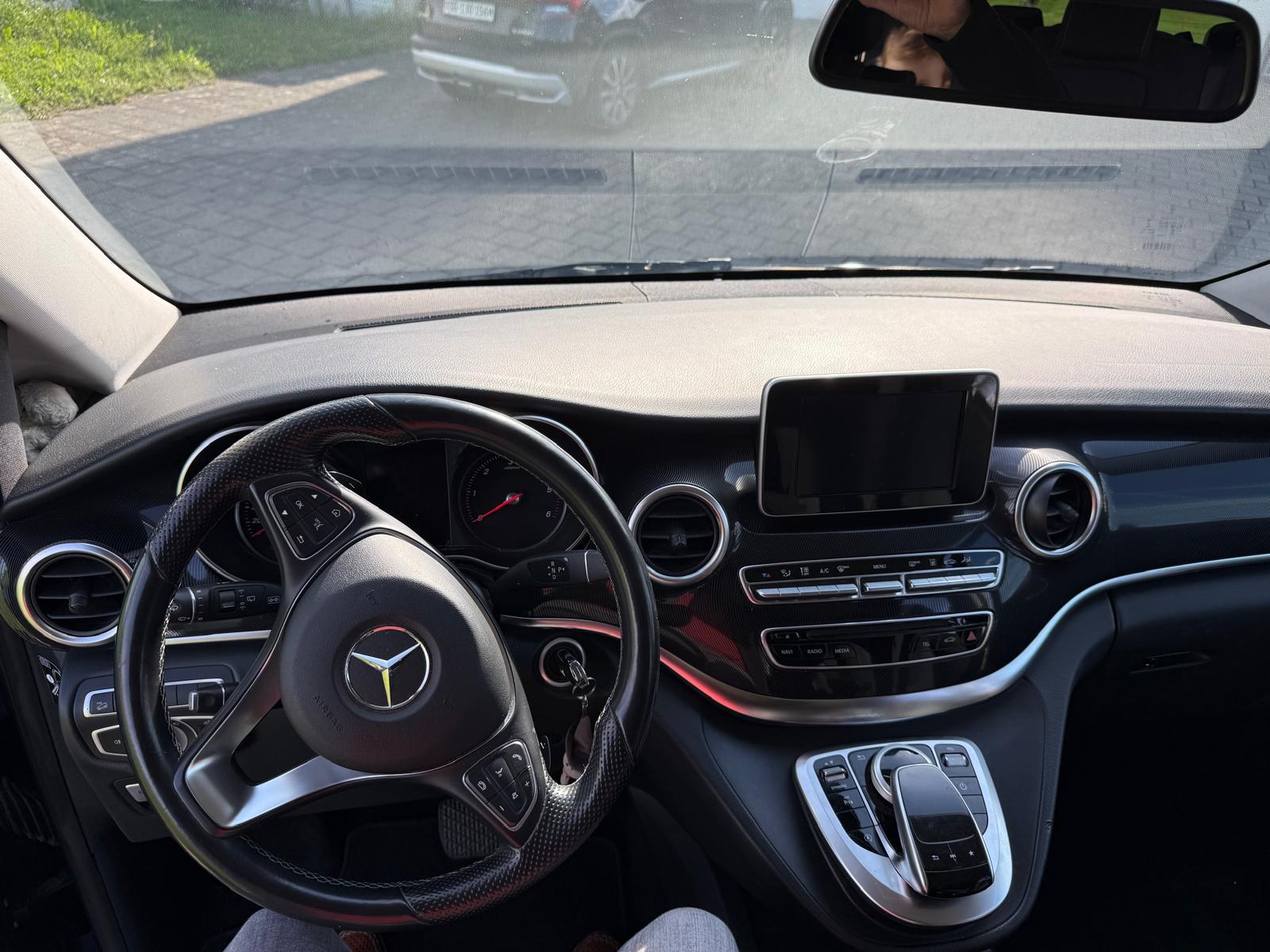 MERCEDES-BENZ V- Classe 4 matic mit Schlaf-Sitzbank-image-1