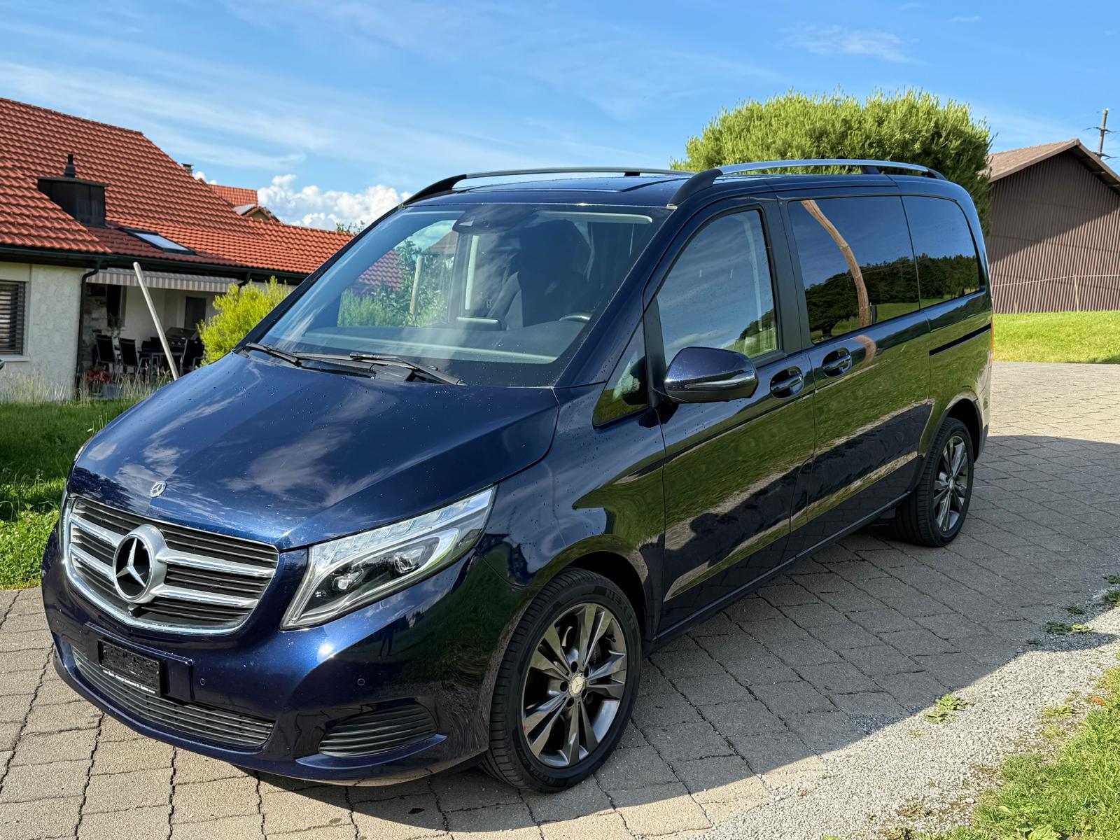 MERCEDES-BENZ V- Classe 4 matic mit Schlaf-Sitzbank-image-0