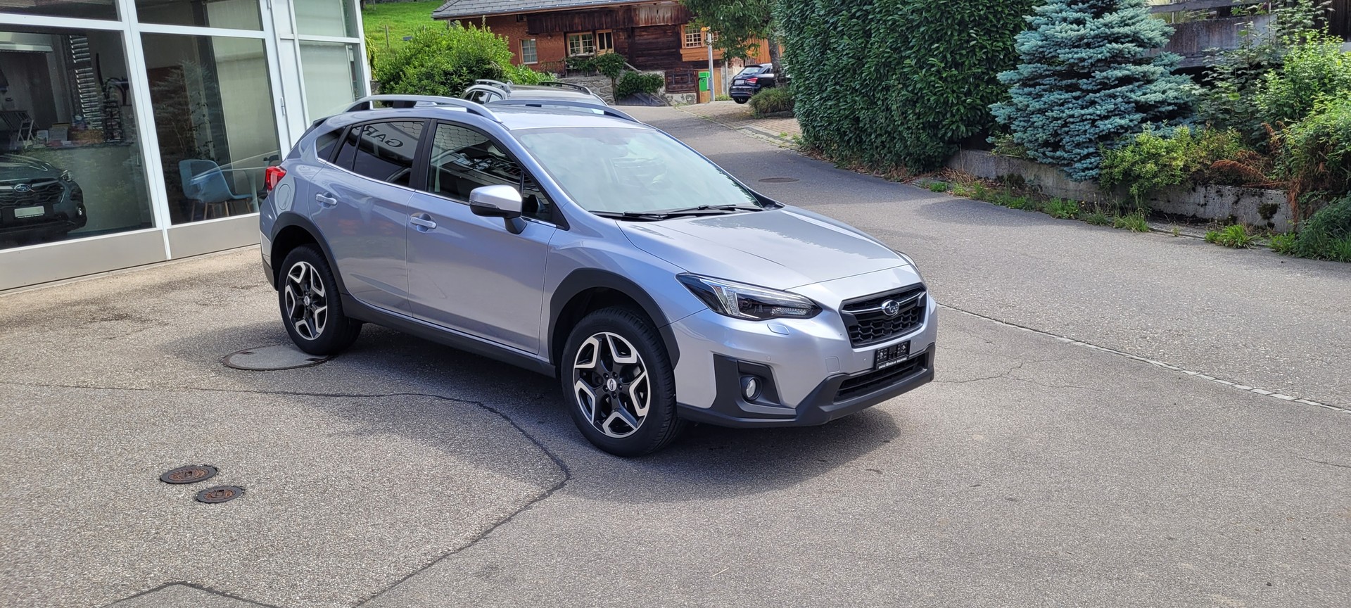 SUBARU XV 2.0 Swiss Plus AWD Lineartronic-image-2