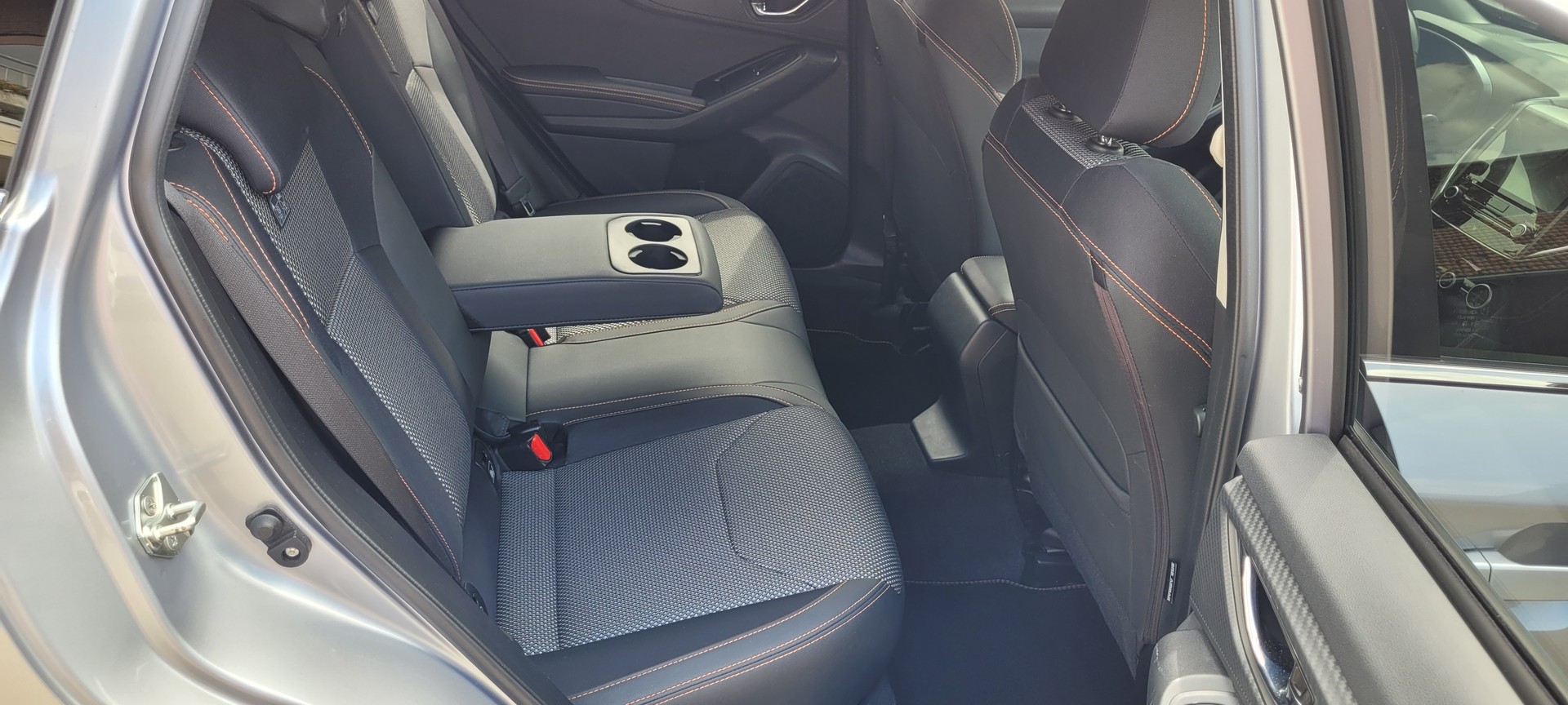 SUBARU XV 2.0 Swiss Plus AWD Lineartronic-image-13