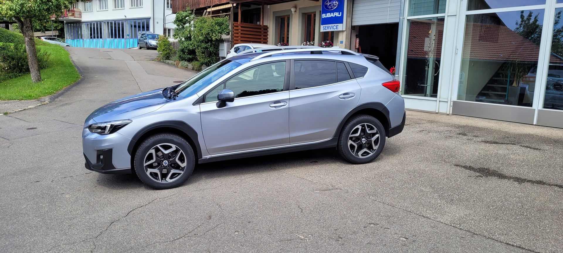 SUBARU XV 2.0 Swiss Plus AWD Lineartronic-image-1