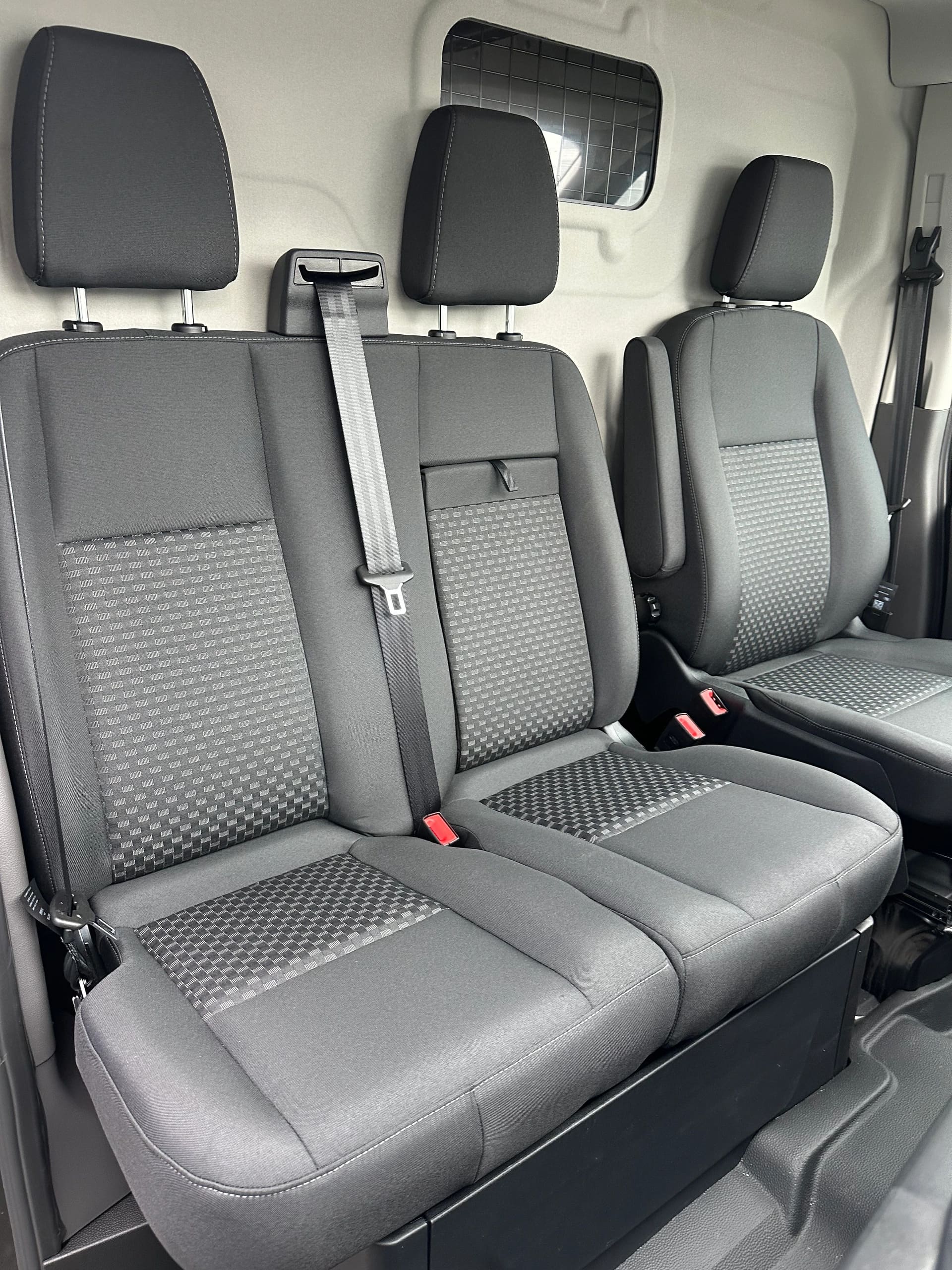 FORD Transit van 350 L3H2 2.0 EcoBl Trend/165CV/HD/Aut.-image-13