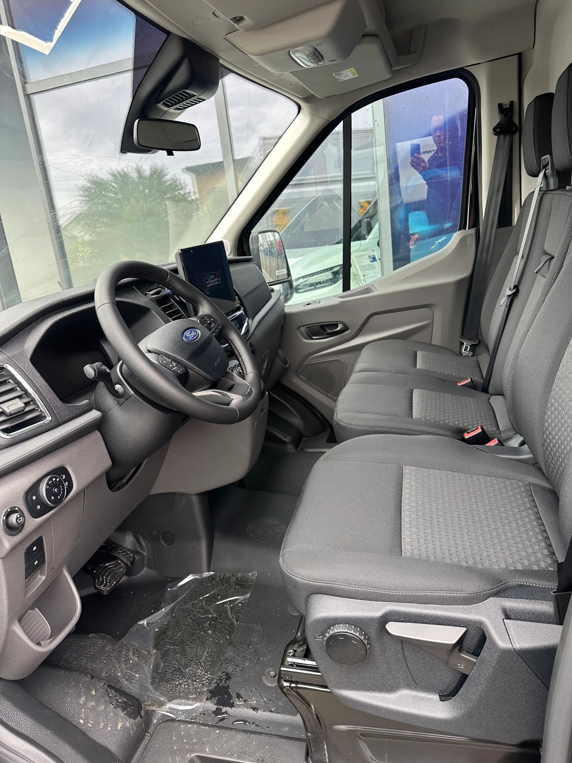 FORD Transit van 350 L3H2 2.0 EcoBl Trend/165CV/HD/Aut.-image-10