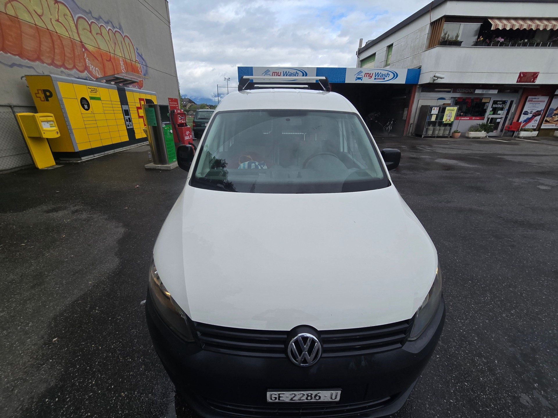 VW Caddy 2.0 EcoFuel-image-0