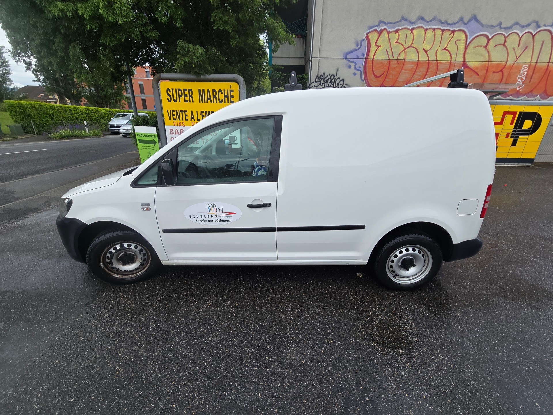 VW Caddy 2.0 EcoFuel-image-4