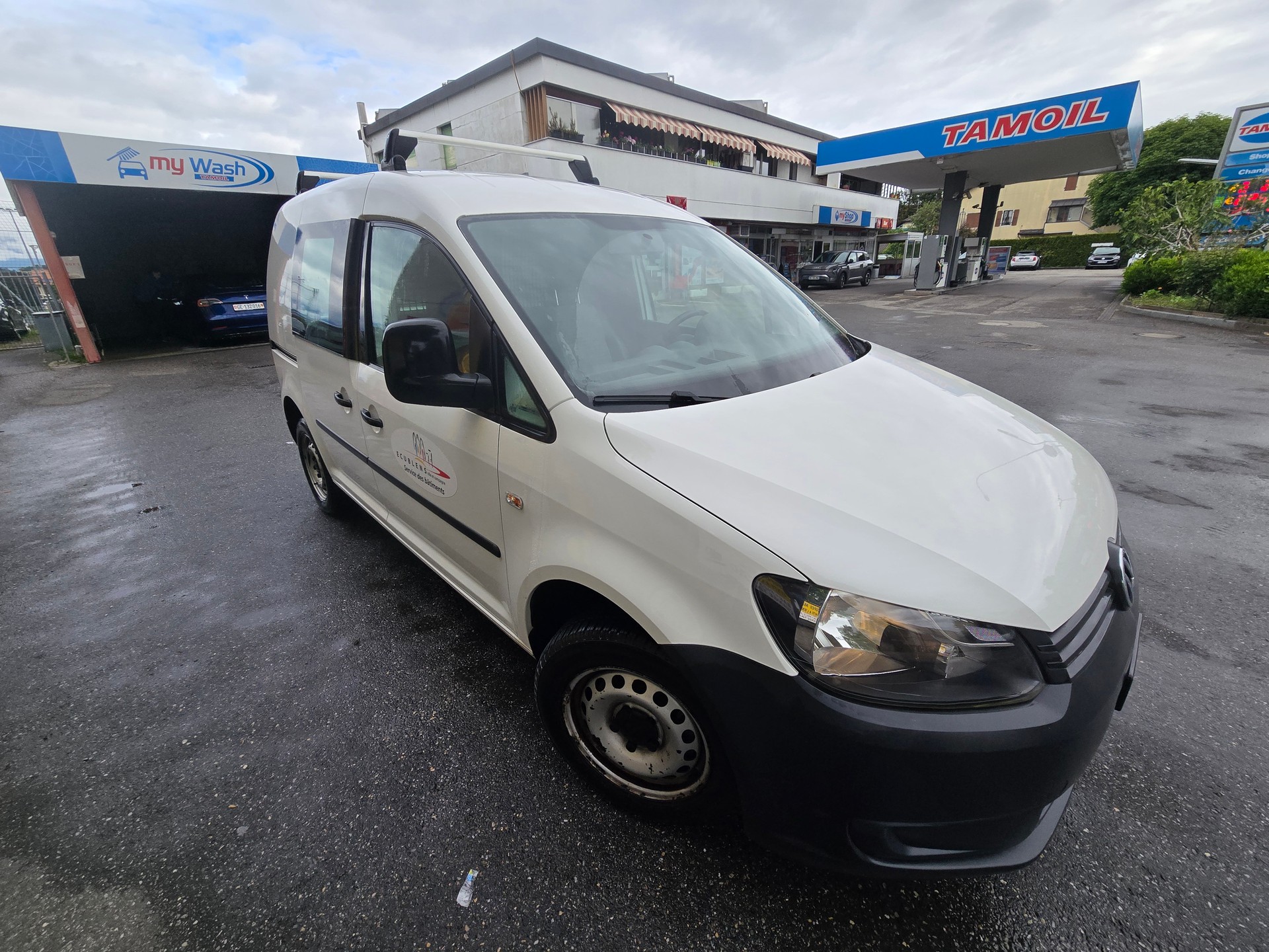 VW Caddy 2.0 EcoFuel-image-2