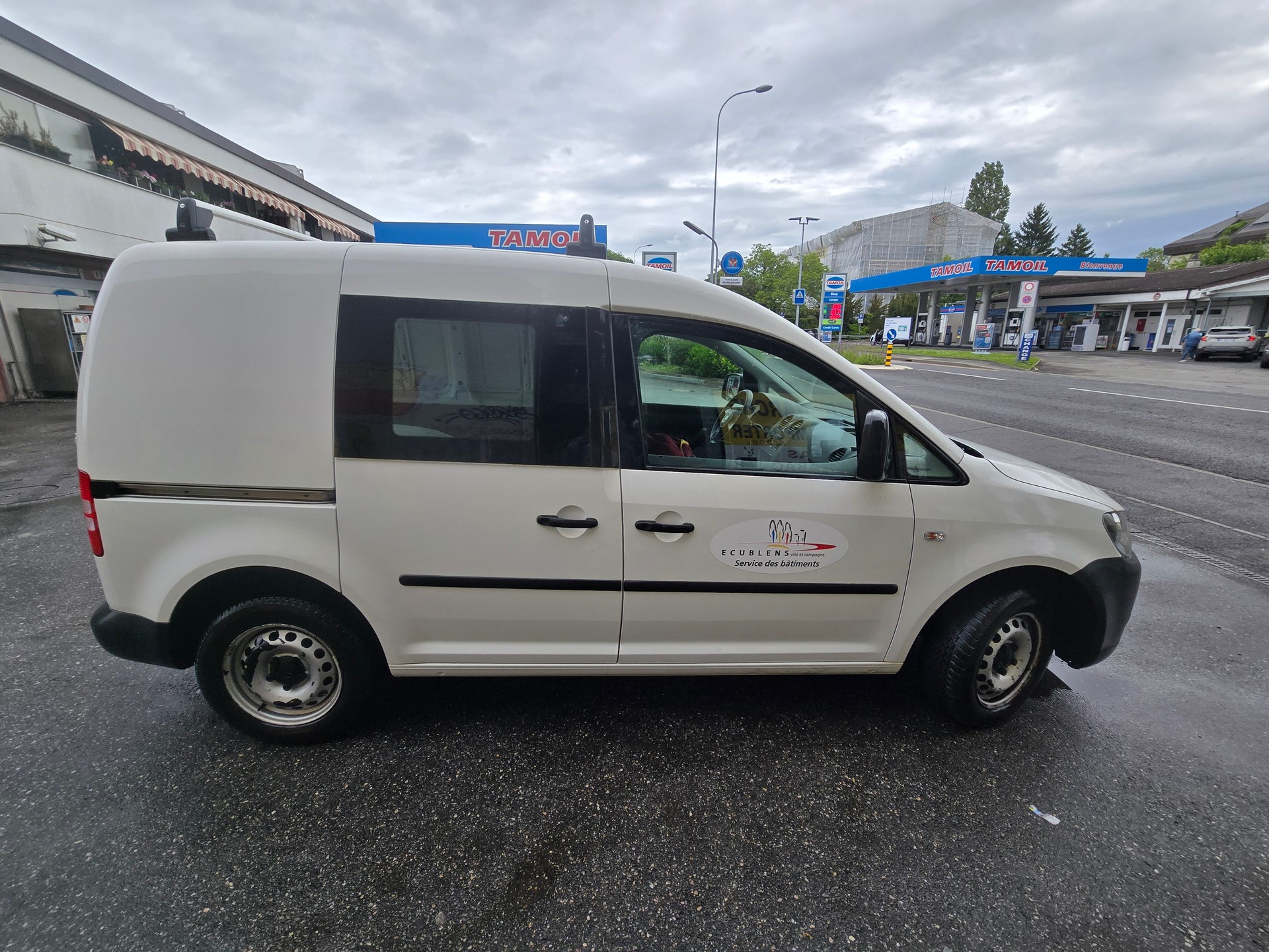 VW Caddy 2.0 EcoFuel-image-6