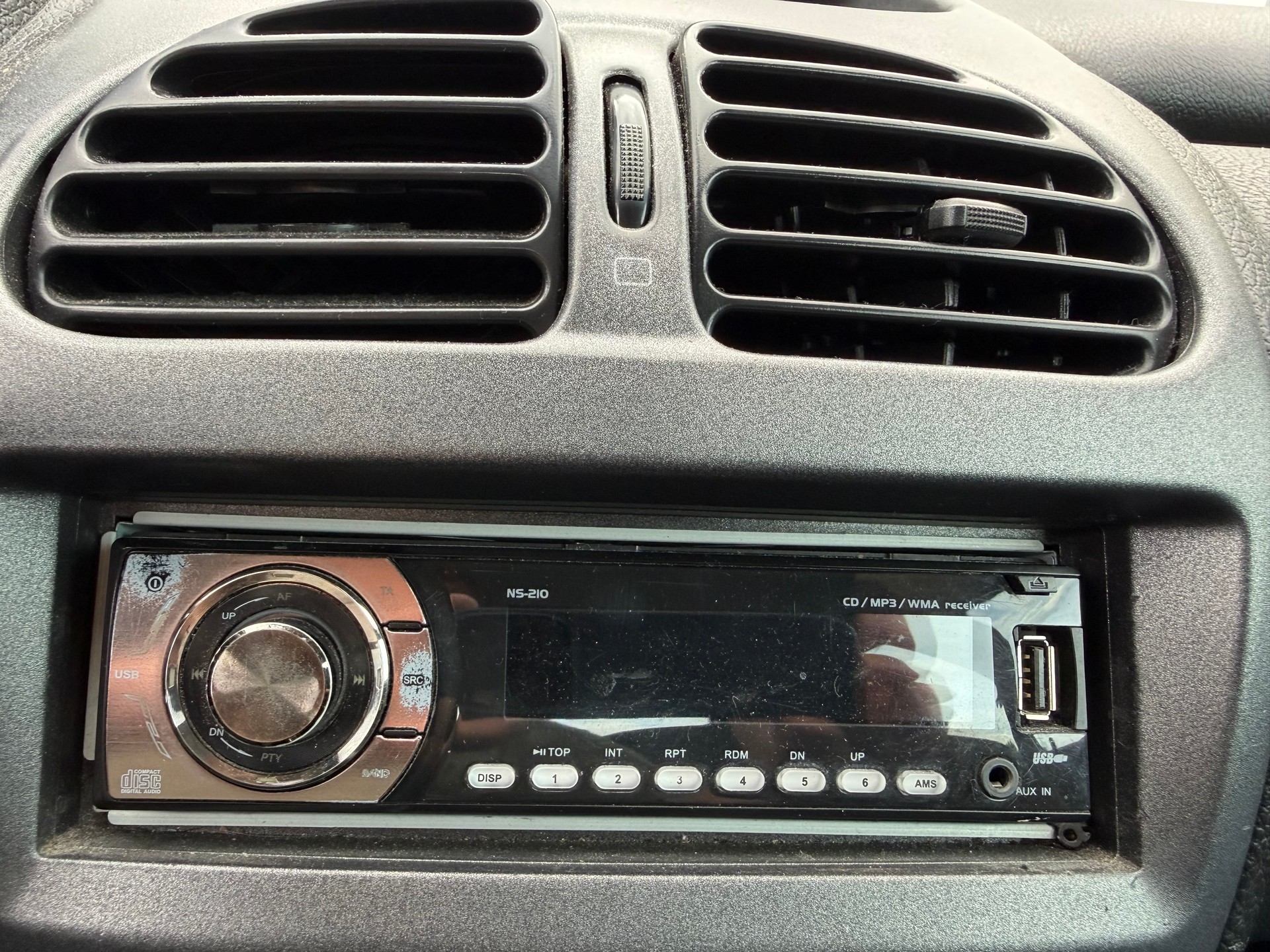 PEUGEOT 206-image-15