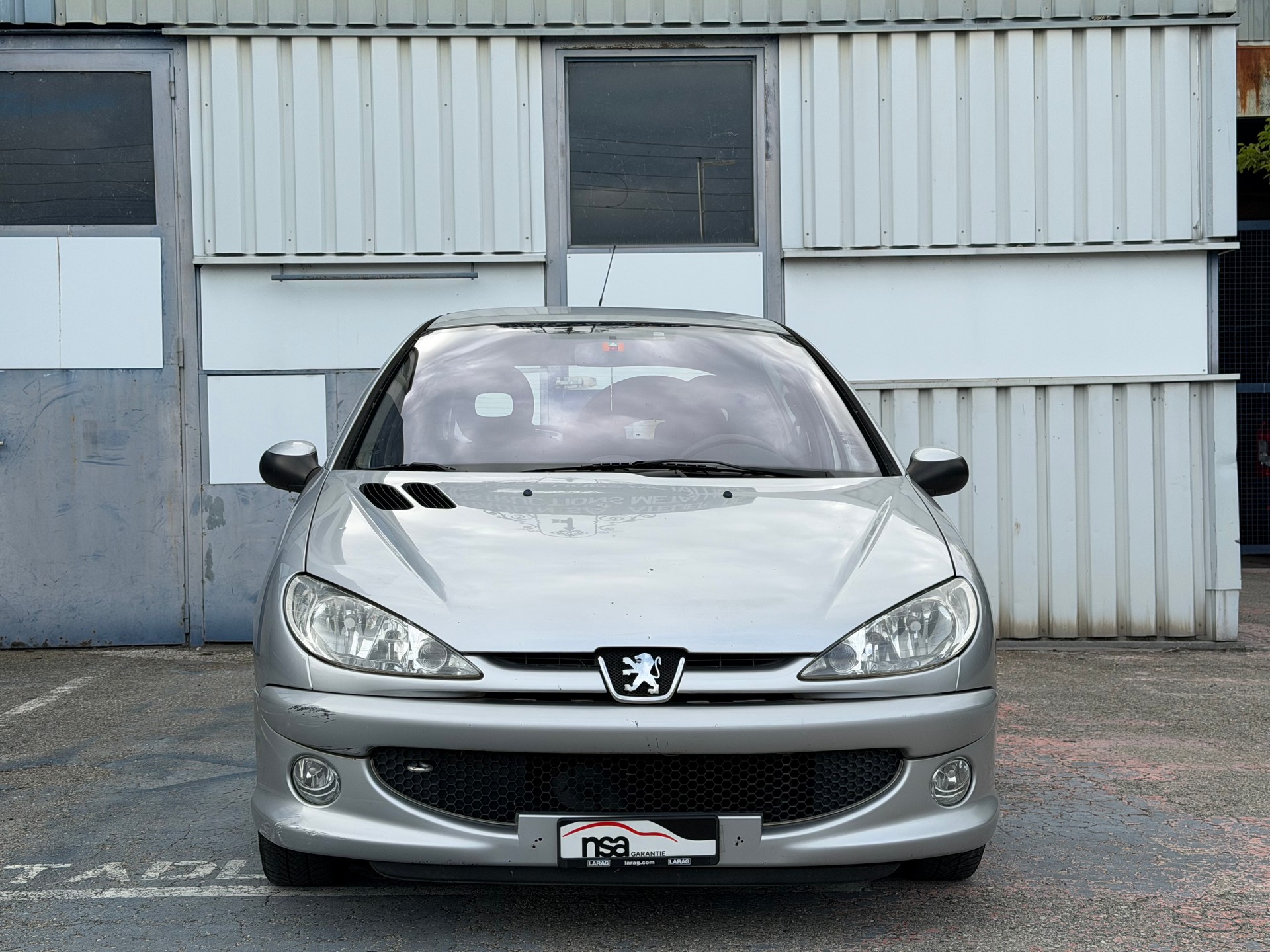 PEUGEOT 206-image-4