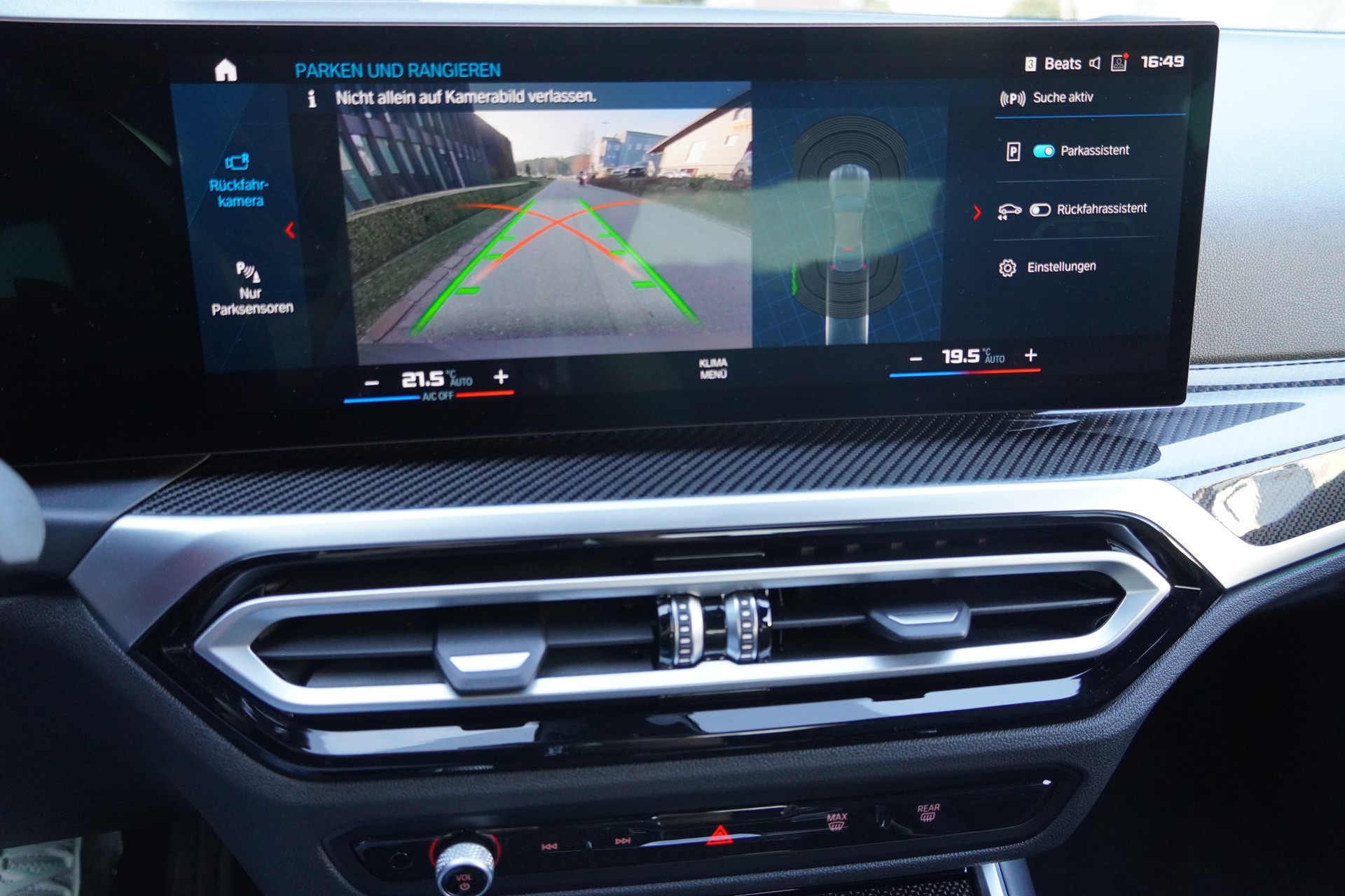 BMW M3 Competition M xDrive// CURVED DISPLAY //CARBON INTERIEURLEISTEN//-image-9