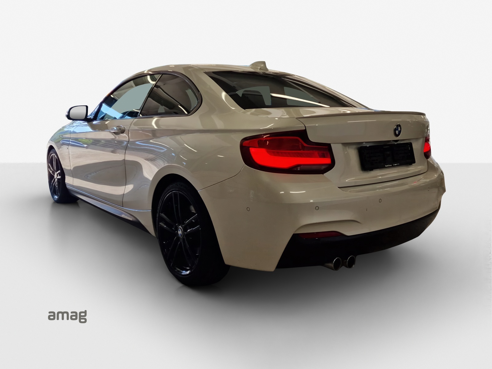 BMW 230i Steptronic-image-2